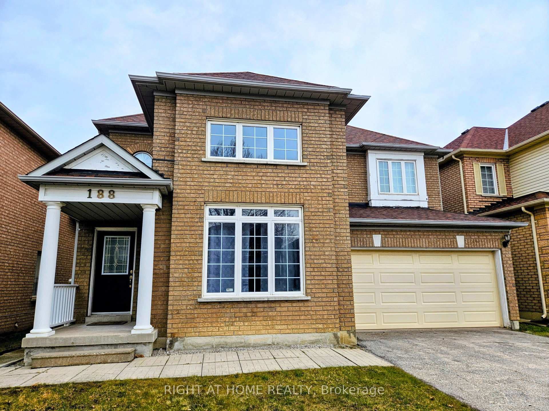 188 Silver Linden Drive, Richmond Hill
