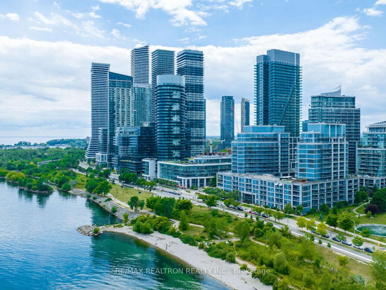 58 Marine Parade Drive Unit 606, Liberty Village / Parkdale / South Parkdale, ON M8V 4G1 - Photo 1