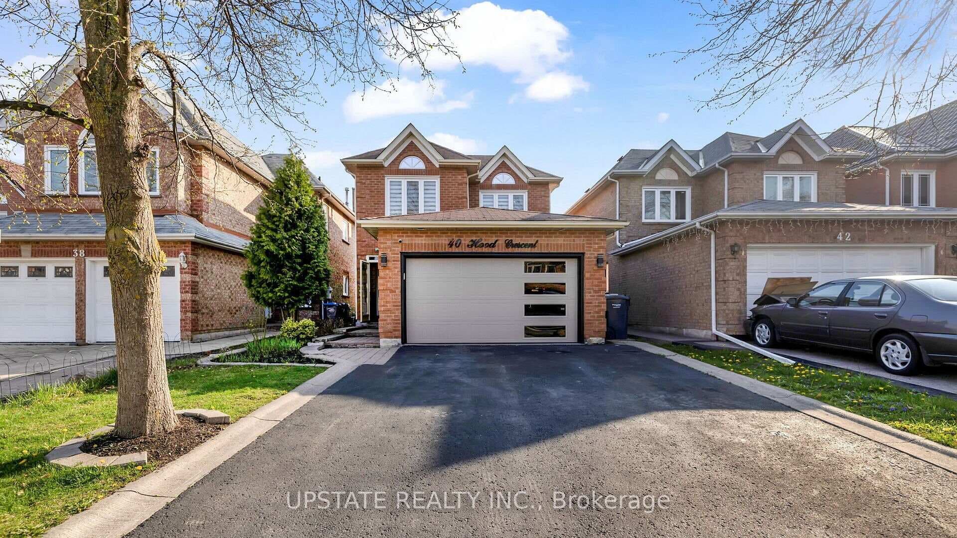 40 Hood Crescent, Brampton