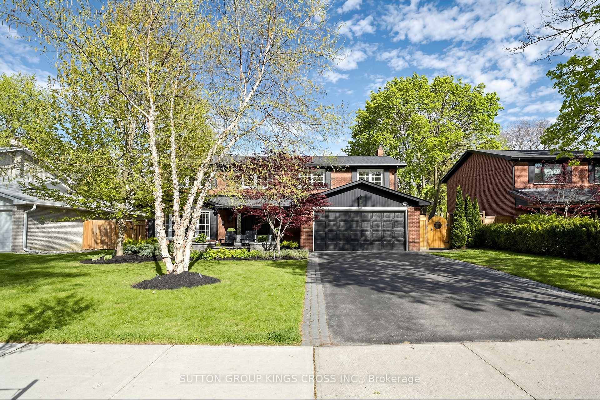 360 Isabella Avenue, Mississauga