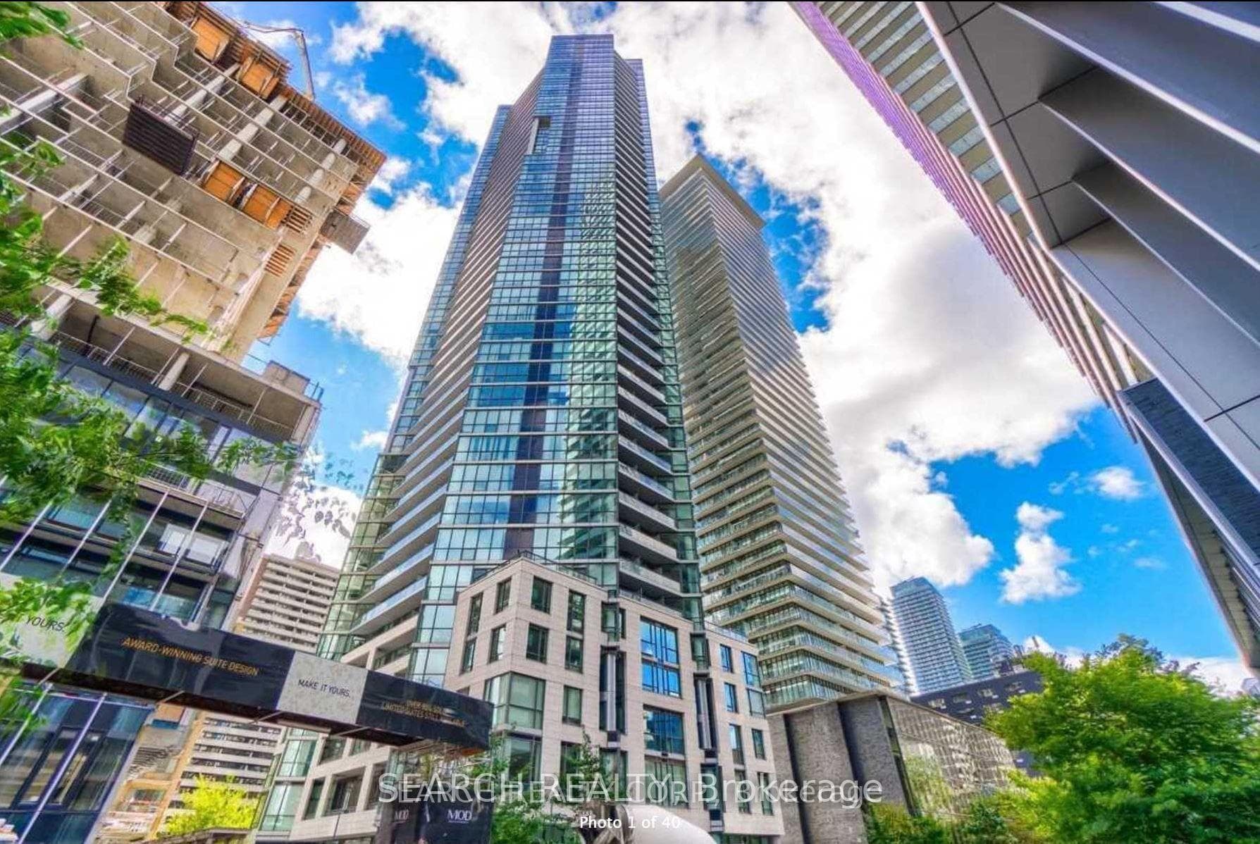 45 Charles Street Unit 4211, Regent Park / Cabbagetown / St. James Town, ON M4Y 0B8 - Photo 1