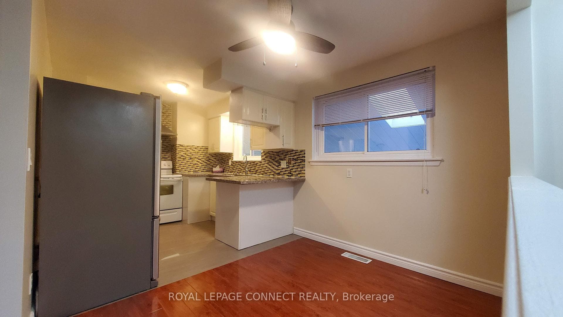 1206 Wakefield Crescent Unit Main, Oshawa, ON L1H 1V9 - Photo 1