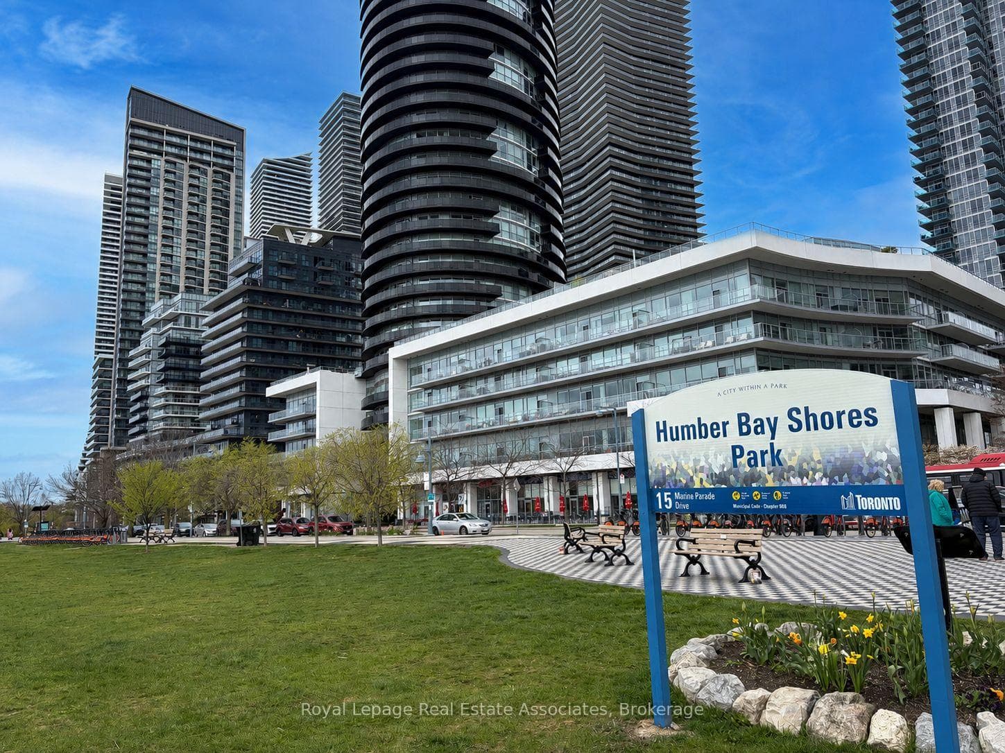 33 Shore Breeze Drive Unit 2301, Liberty Village / Parkdale / South Parkdale, ON M8V 0G1 - Photo 1