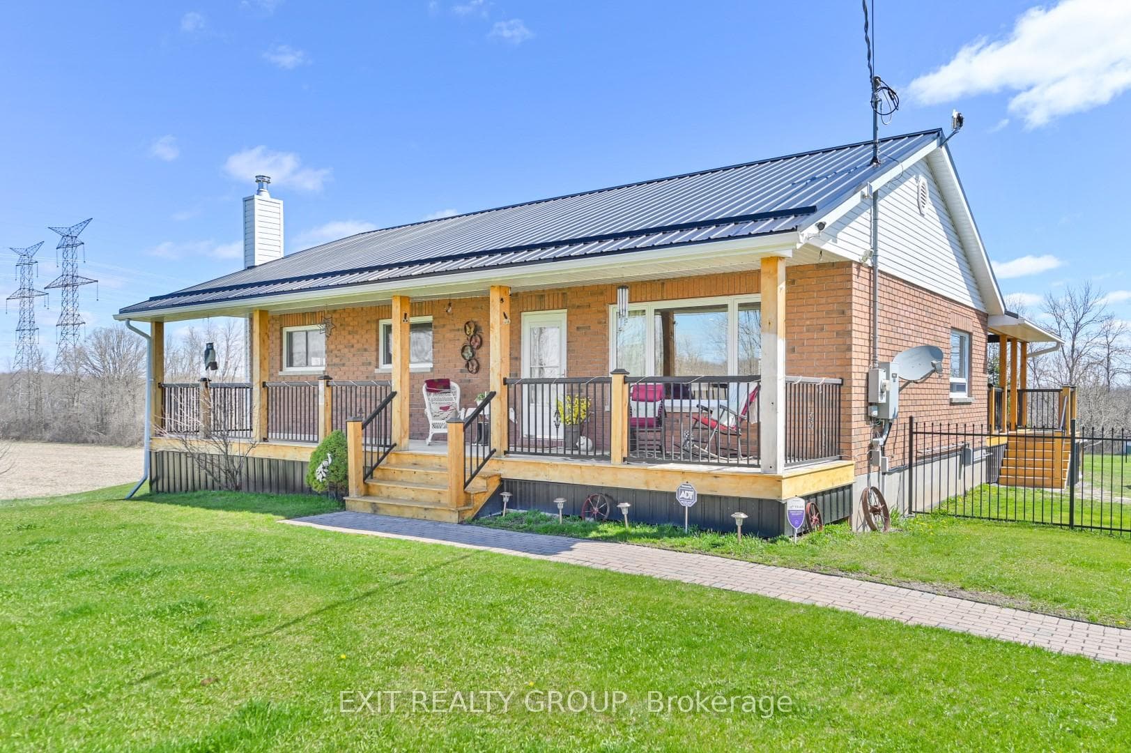 1690 Wallbridge Loyalist Road, Quinte West, ON K8N 4Z5 - Photo 1