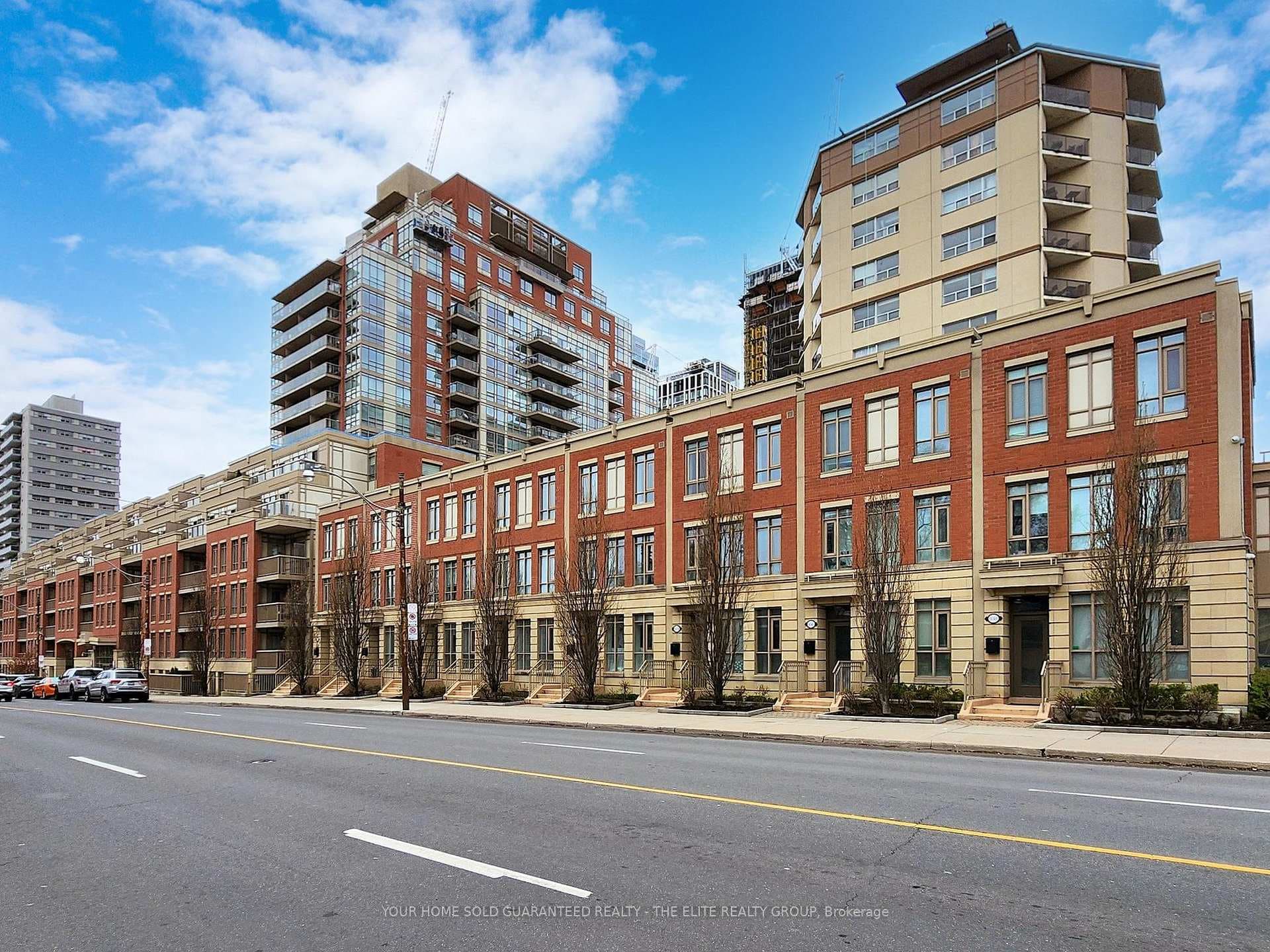 900 Mount Pleasant Road Unit 421, Leaside / Davisville, ON M4P 3J9 - Photo 1