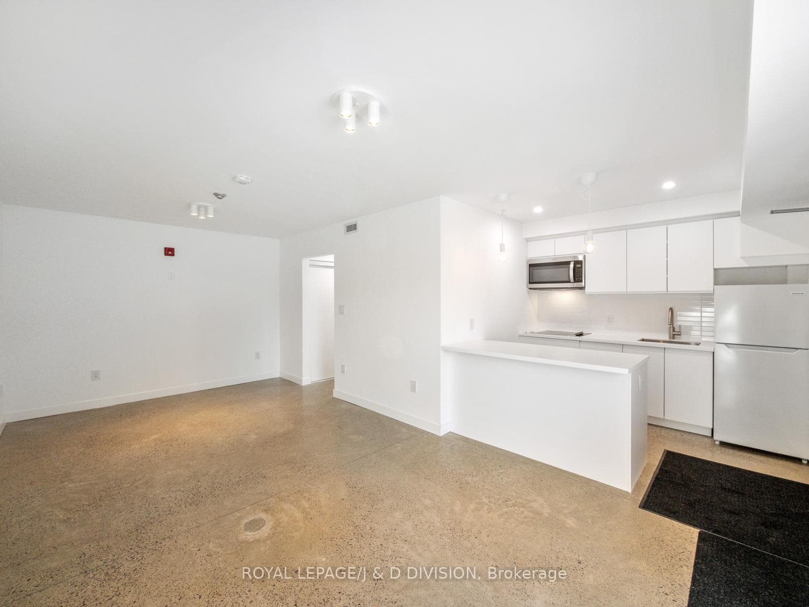 Open Concept Living!
