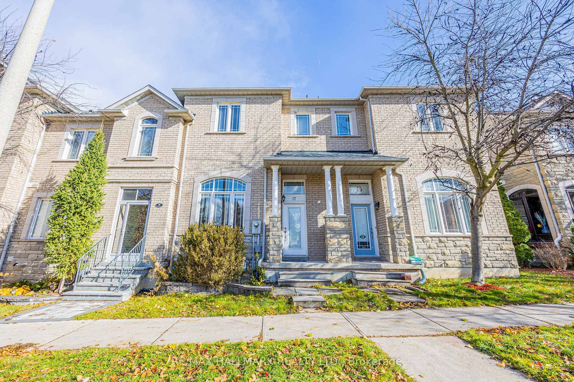 17 Oceanview Street, Richmond Hill, ON L4S 2J9 - Photo 1