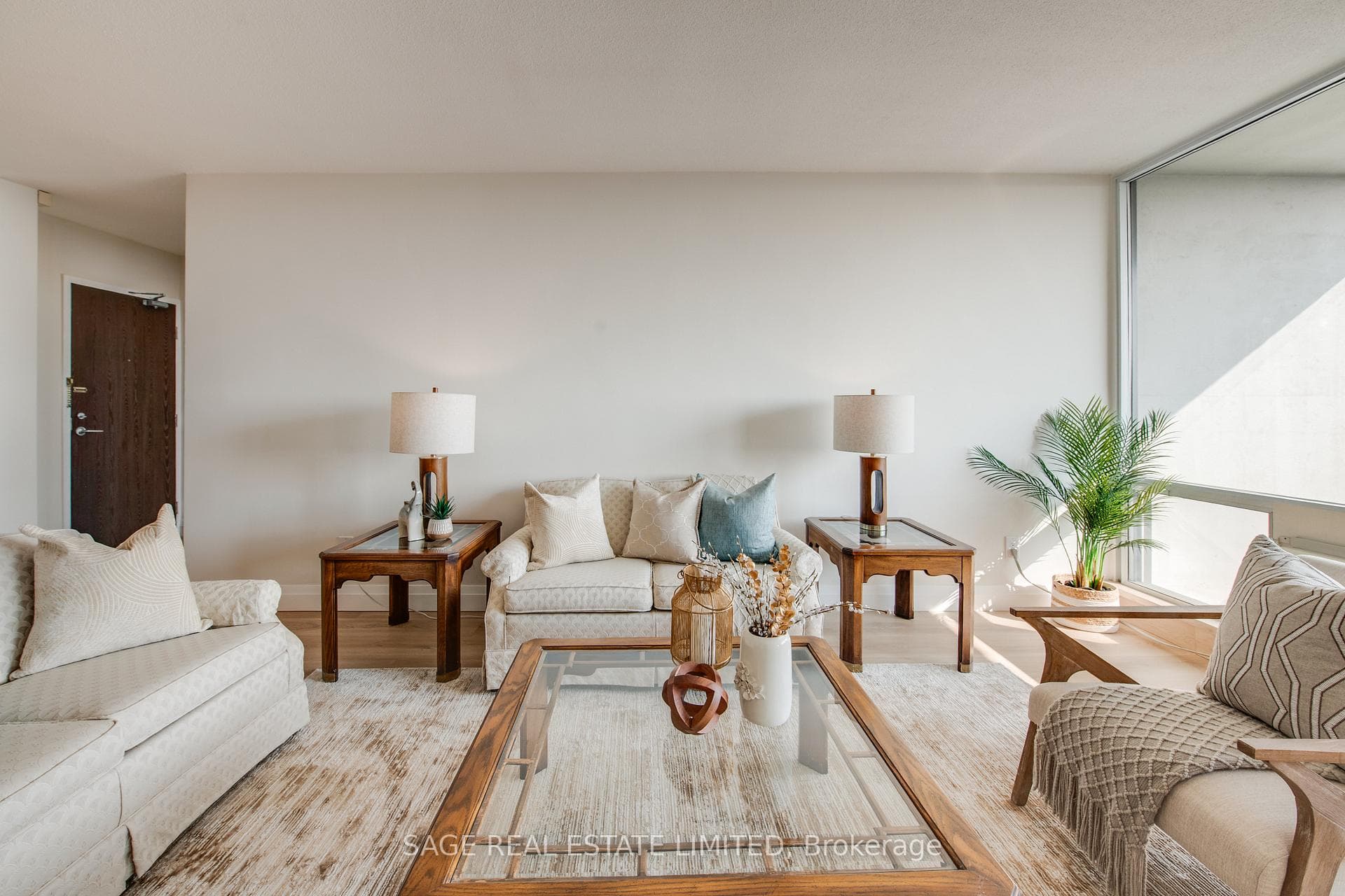 20 Gilder Drive Unit 1103, Scarborough Town Centre, ON M1K 5E1 - Photo 1