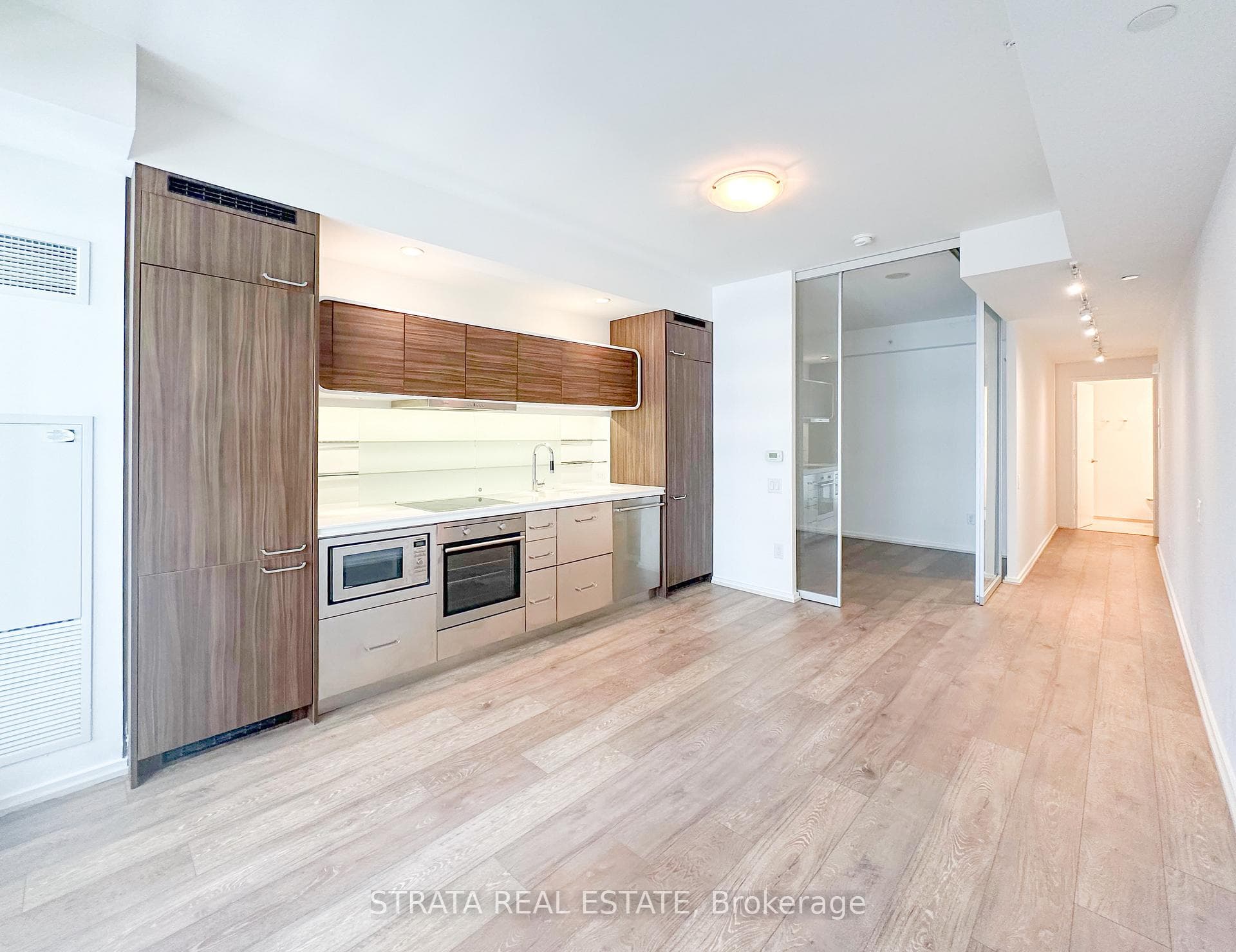 45 Charles Street Unit 1608, Regent Park / Cabbagetown / St. James Town, ON M4Y 1S2 - Photo 1