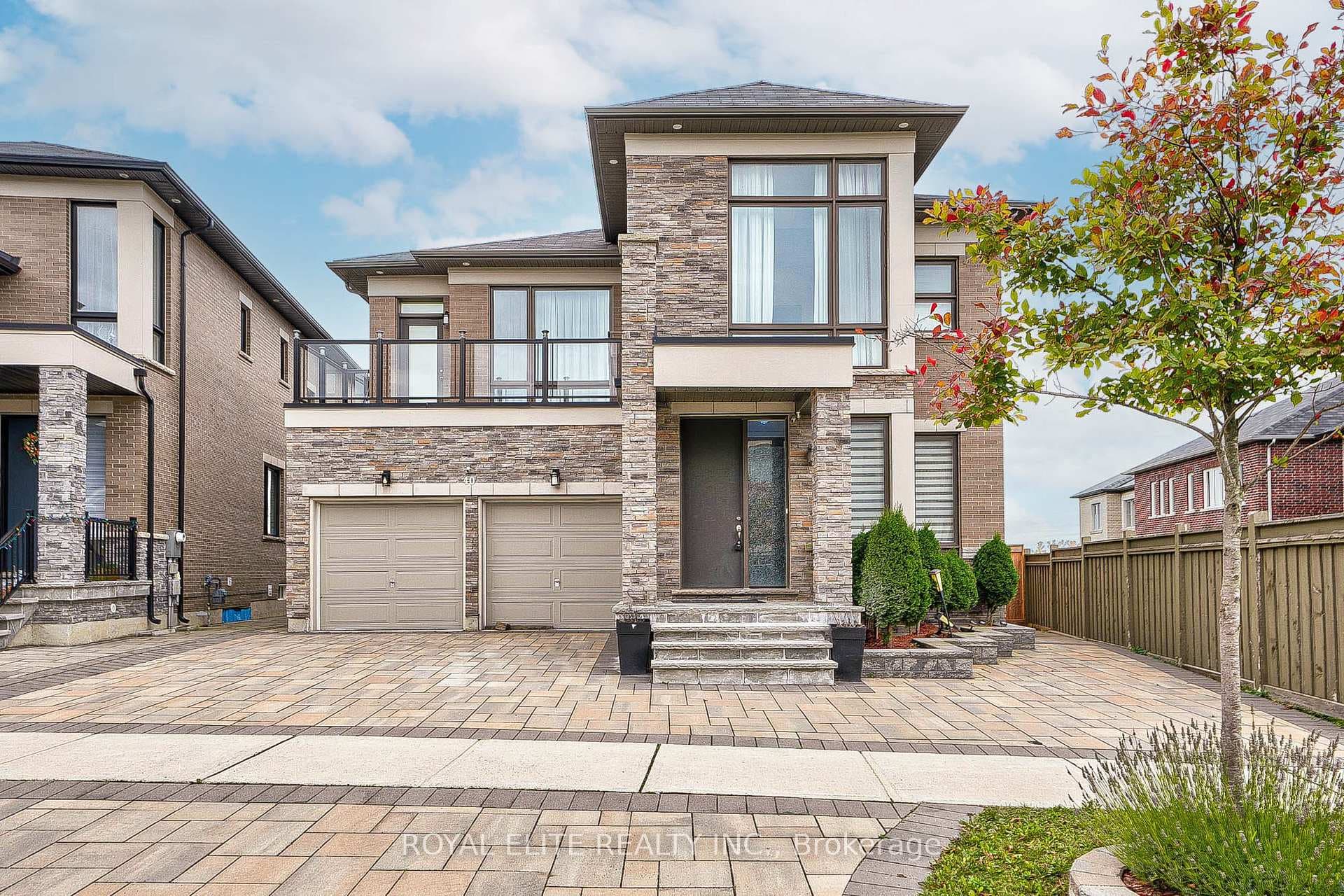 40 Conklin Crescent, Aurora