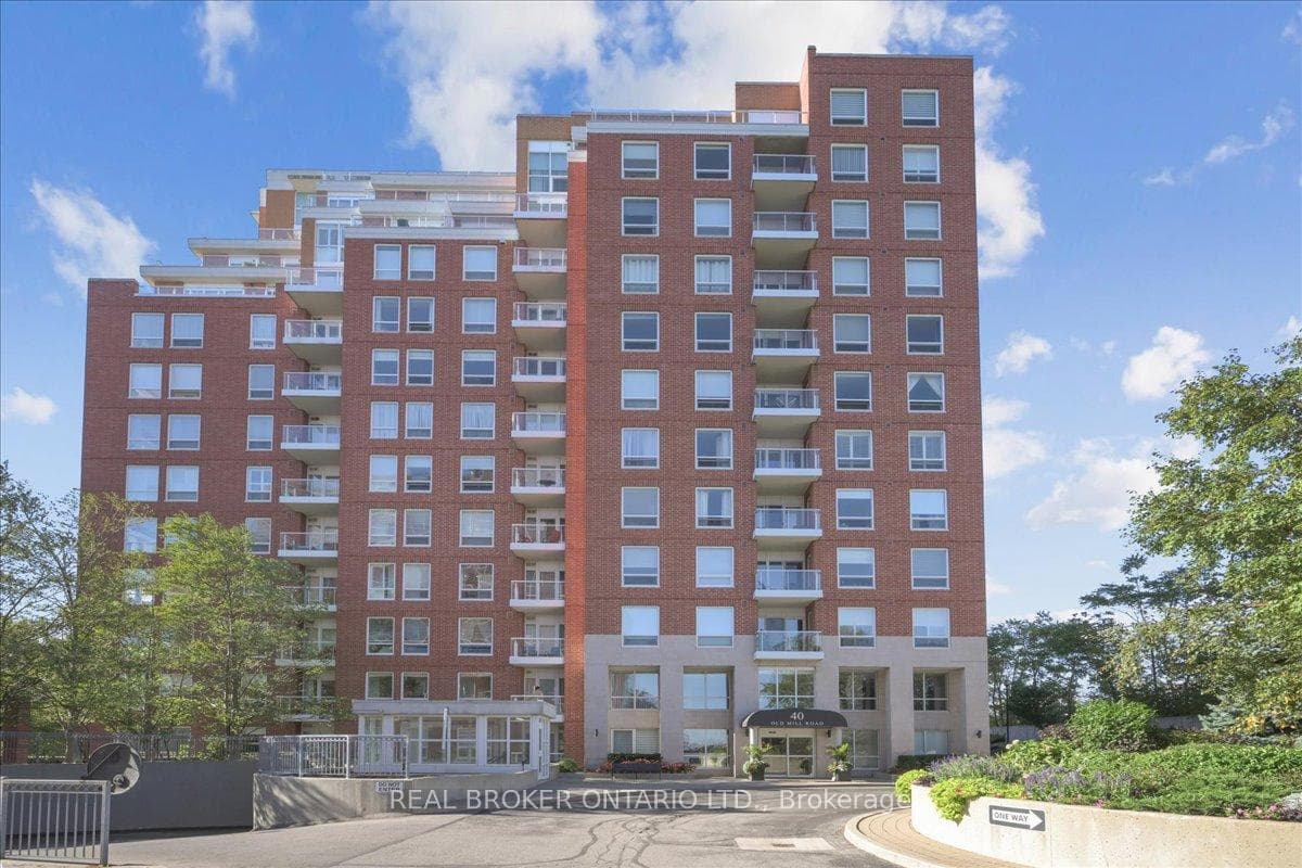 40 Old Mill Road Unit 804, Oakville, ON L6J 7W2 - Photo 1