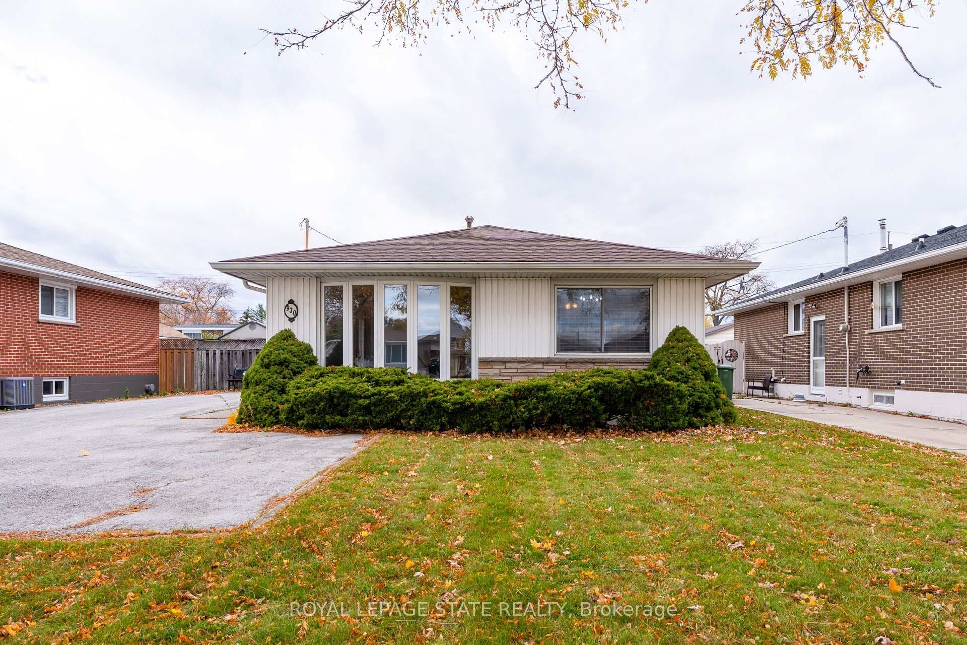 930 Upper Ottawa Street, Hamilton, ON L8T 3V7 - Photo 1