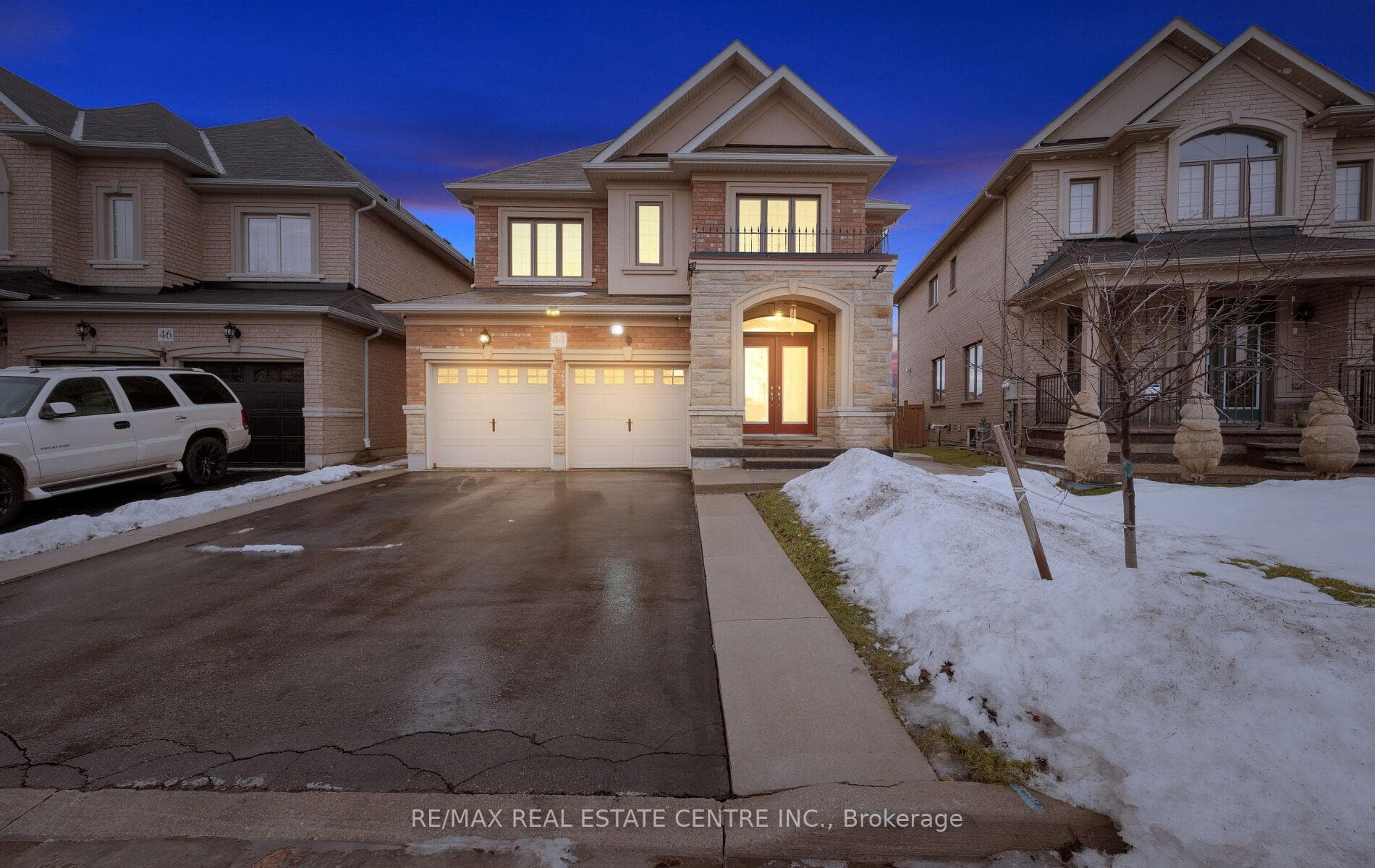 44 Hammerhead Road, Brampton, ON L7A 4P9 - Photo 1