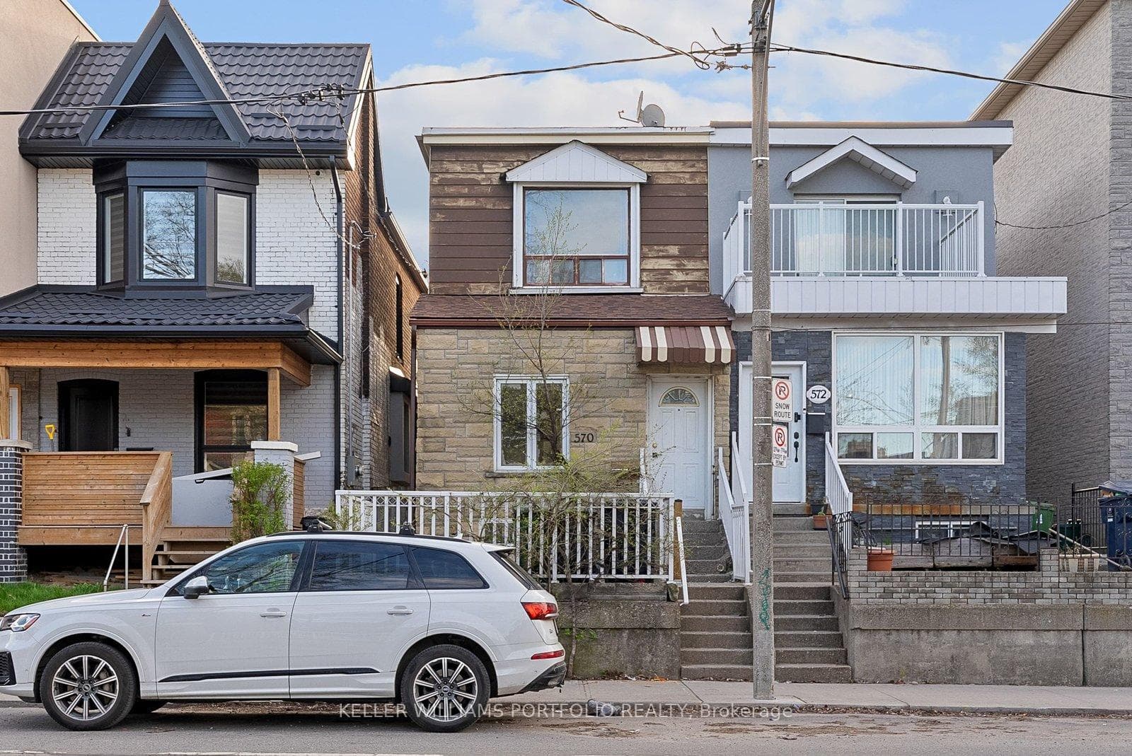 570 Jones Avenue, Riverdale / Leslieville, ON M4J 3H1 - Photo 1