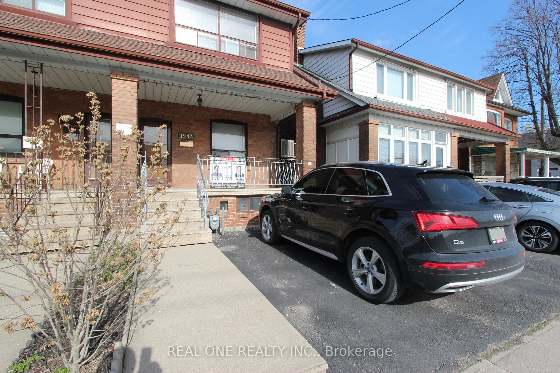 1943 Dufferin Street, Forest Hill / Deer Park, ON M6E 3P8 - Photo 1