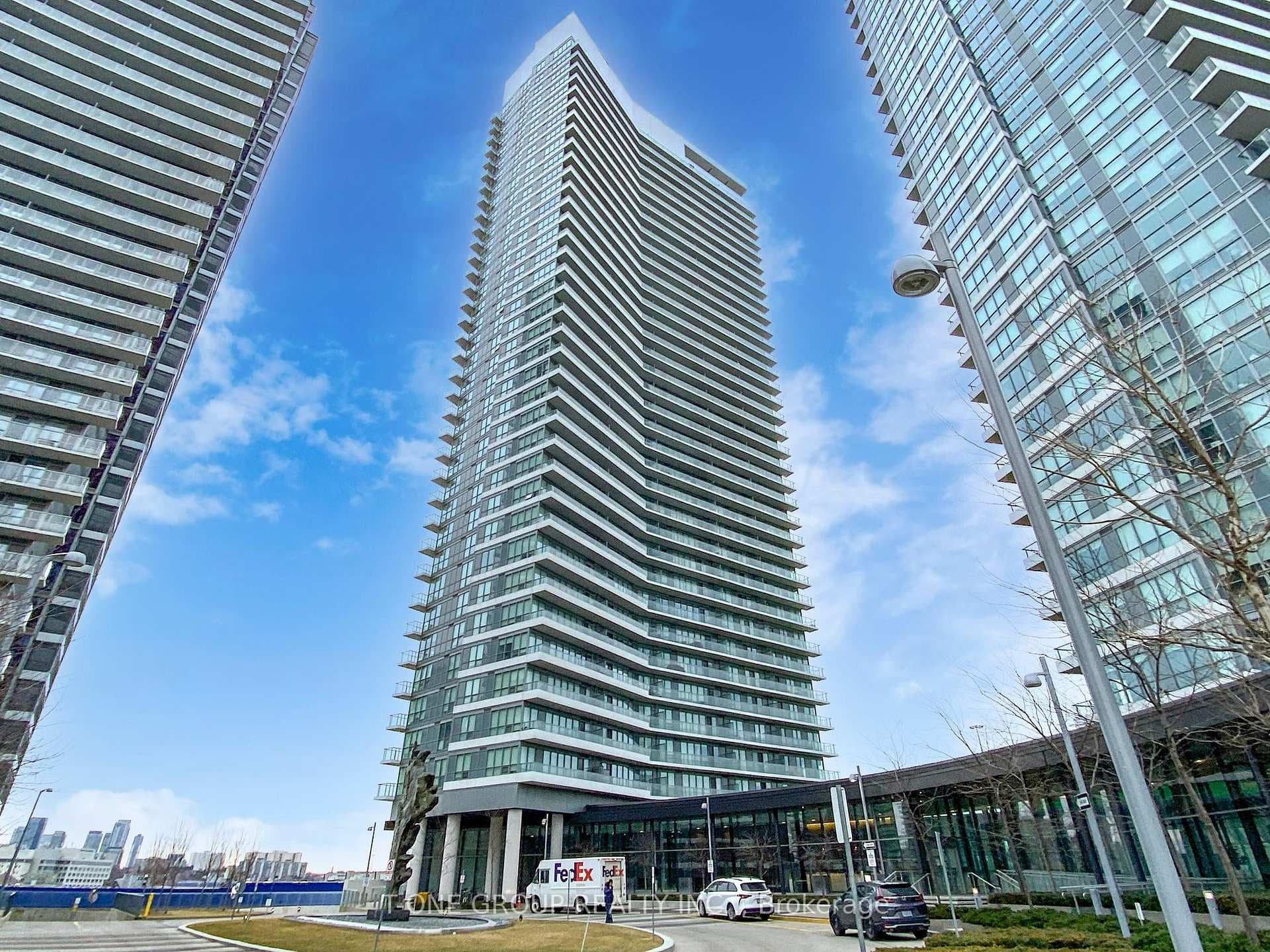 117 Mcmahon Drive Unit 1203, Toronto C15