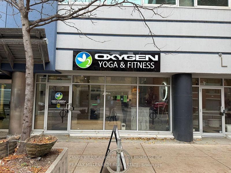 410 Adelaide Street Unit 4, Downtown Toronto / Waterfront, ON M5V 1S8 - Photo 1