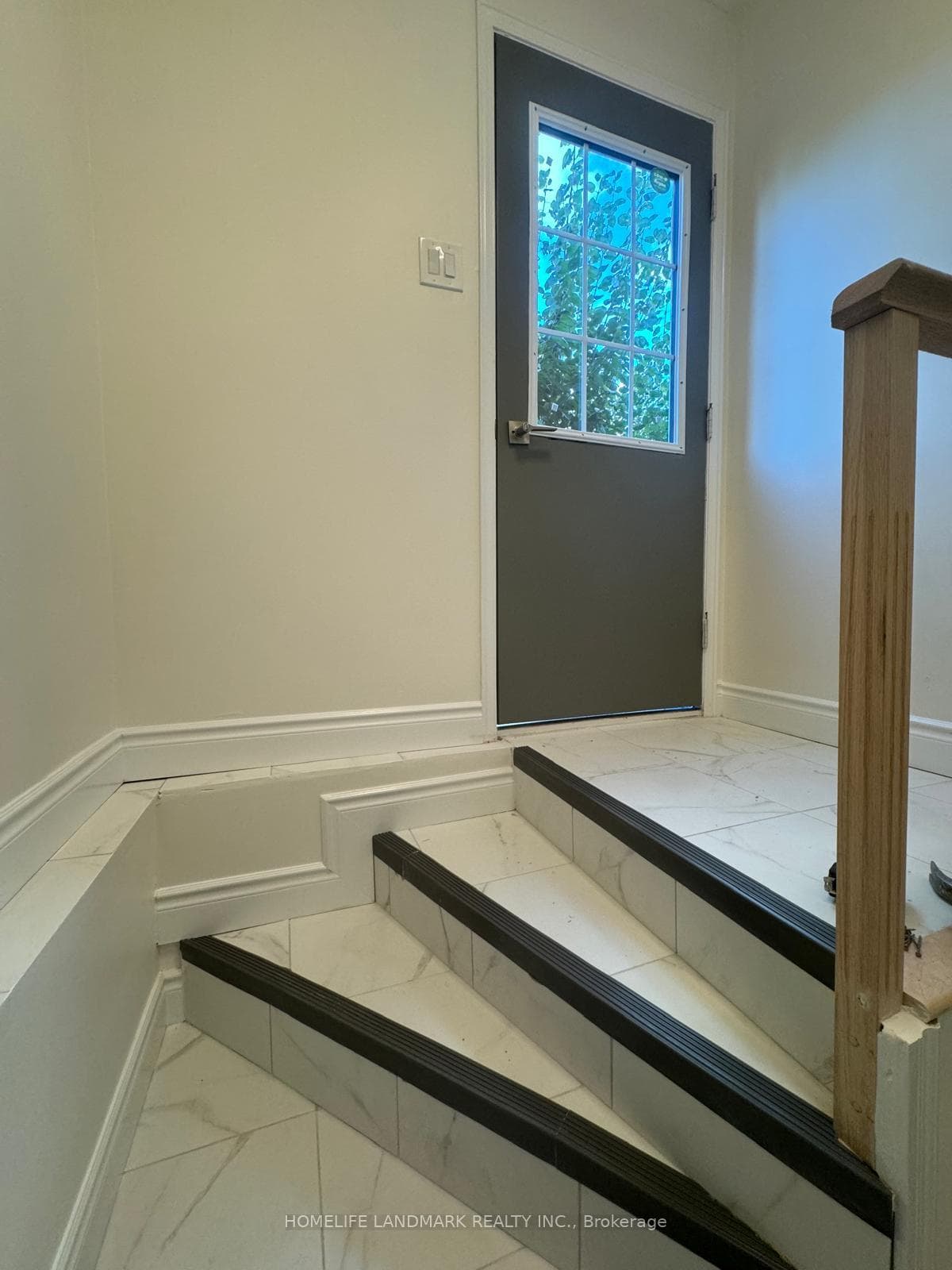 94 Houseman Crescent, Richmond Hill, ON L4C 7S6 - Photo 1