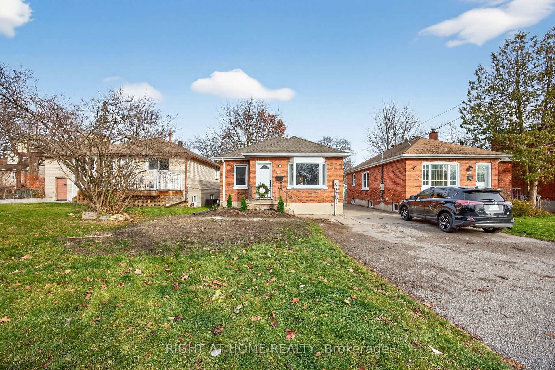 25 Thomson Street, Barrie