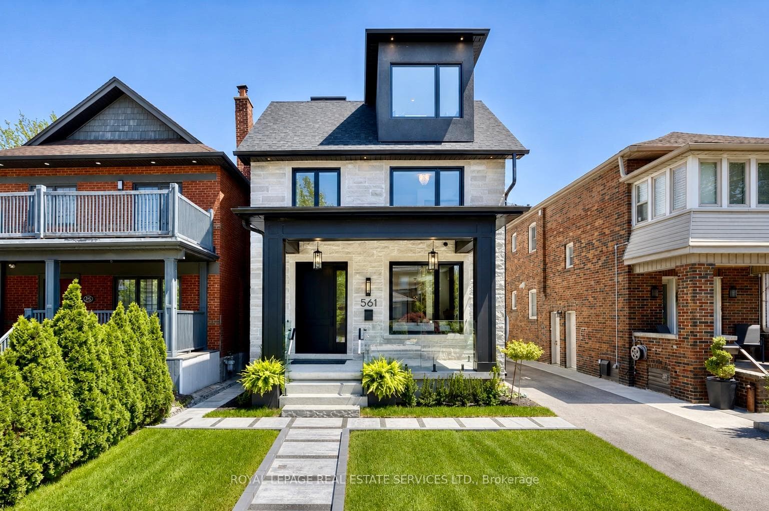 561 Durie Street, Bloor West Village / Swansea, ON M6S 3H2 - Photo 1