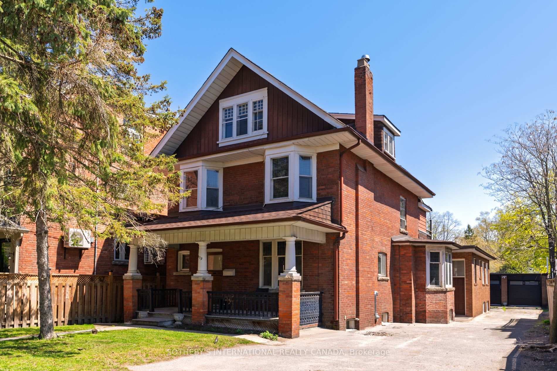 579 Indian Road, Bloor West Village / Swansea, ON M6P 2C3 - Photo 1
