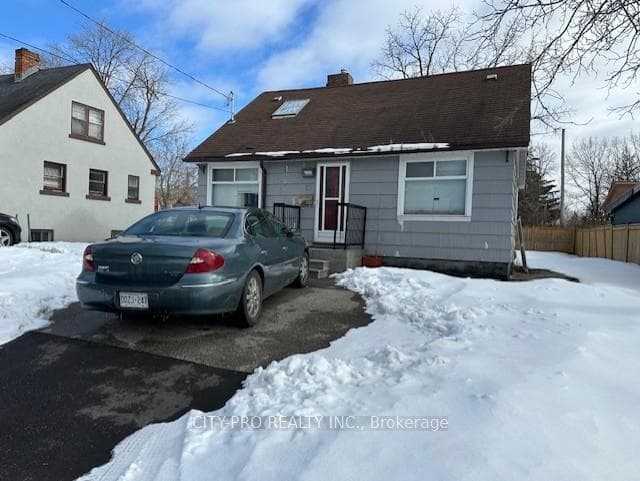 23 Pearl Street, Mississauga, ON L5M 1X1 - Photo 1