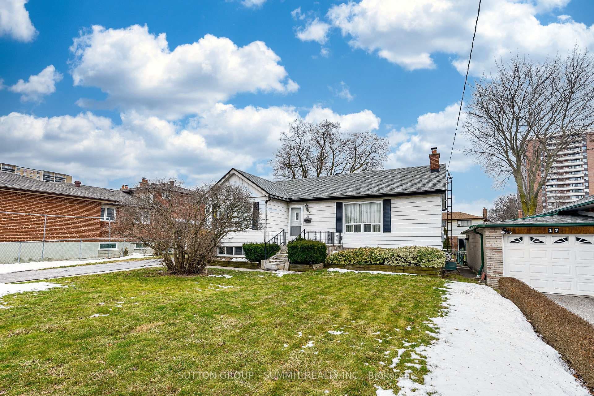 21 GRACE Street, Scarborough Town Centre, ON M1J 2M3 - Photo 1