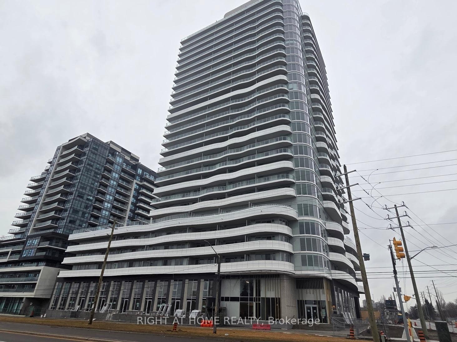 1010 Sandy Beach Road Unit 216, Pickering, ON L1W 0C7 - Photo 1