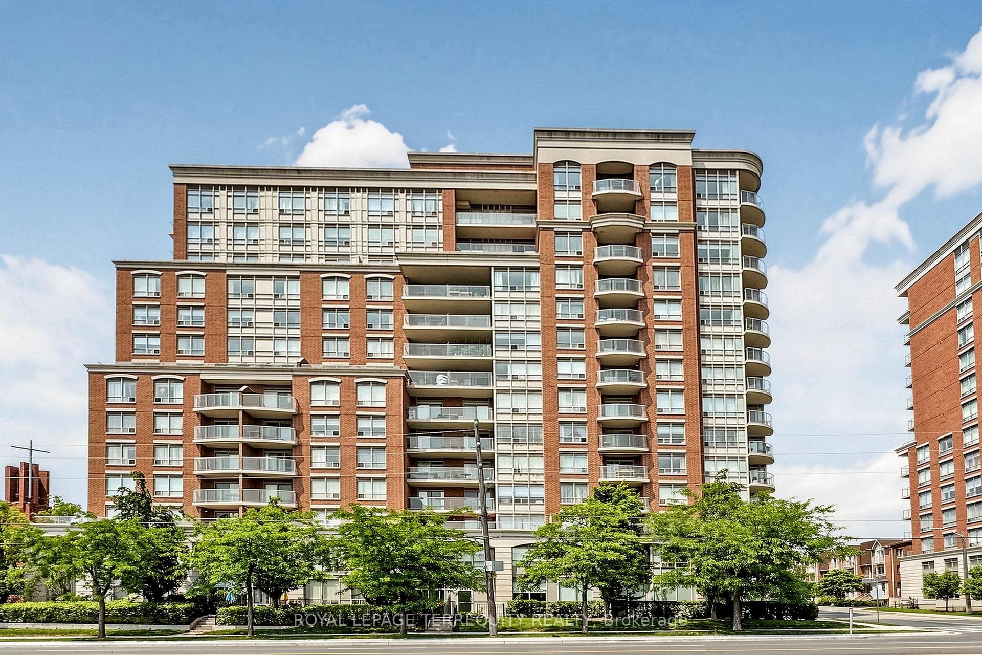 2 Clairtrell Road Unit LPH 1, Willowdale / Newtonbrook, ON M2N 7H5 - Photo 1