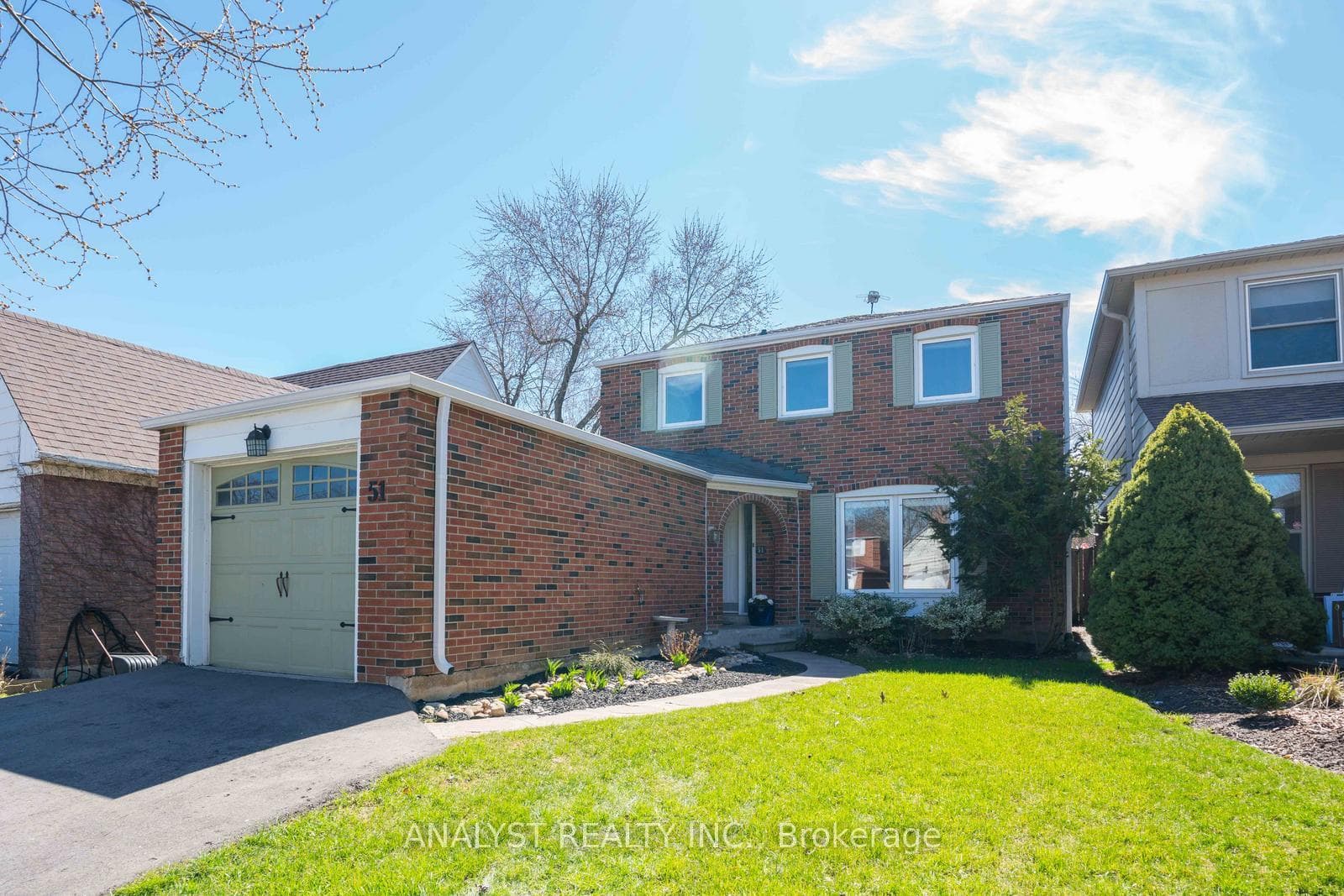 51 Dersingham Crescent, Markham, ON L3T 4E9 - Photo 1