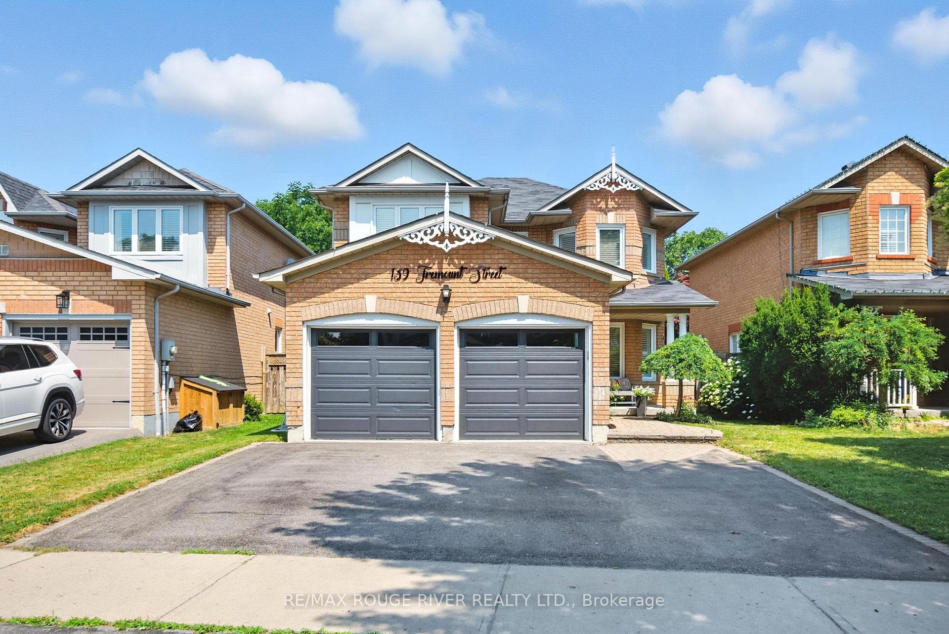 139 Tremount Street, Whitby, ON L1M 1E9 - Photo 1