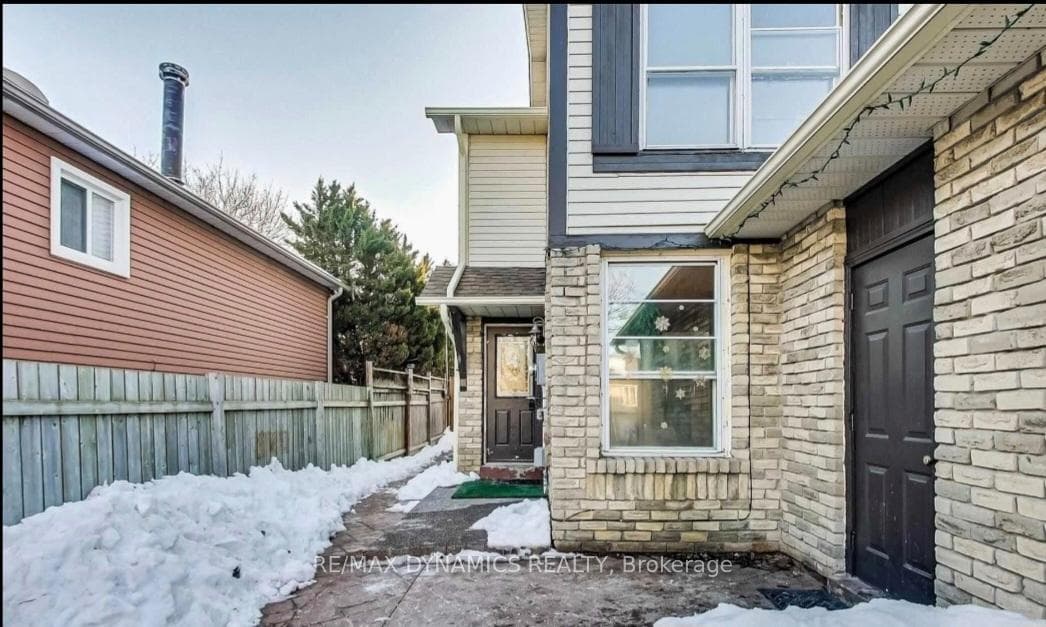 1266 Northmount Street, Oshawa, ON L1G 7M8 - Photo 1