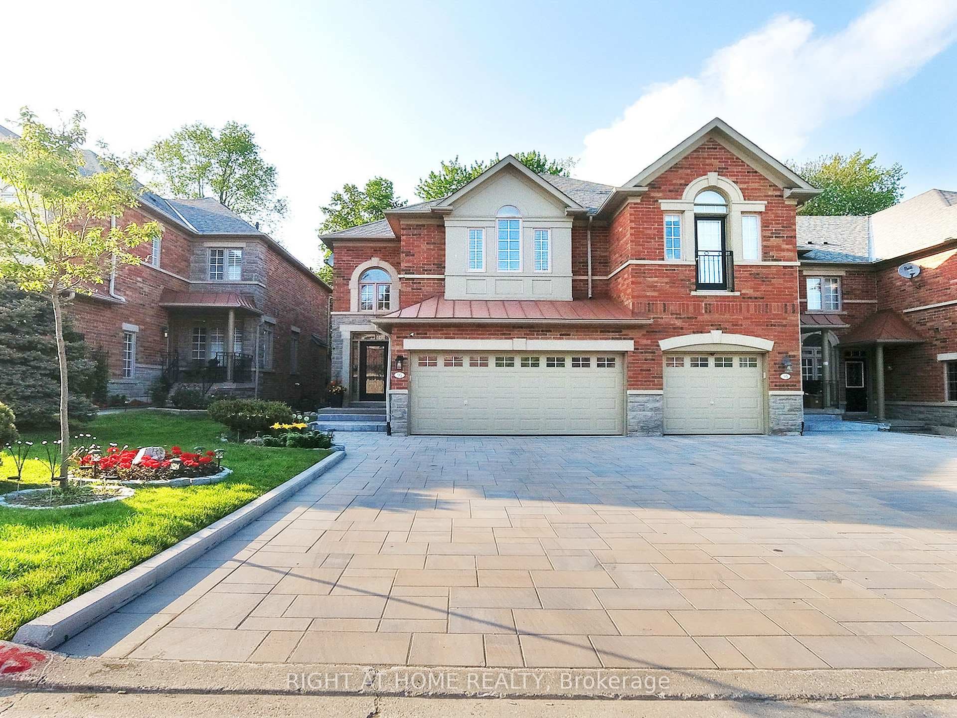 95 Westbury Court, Richmond Hill, ON L4S 2L3 - Photo 1