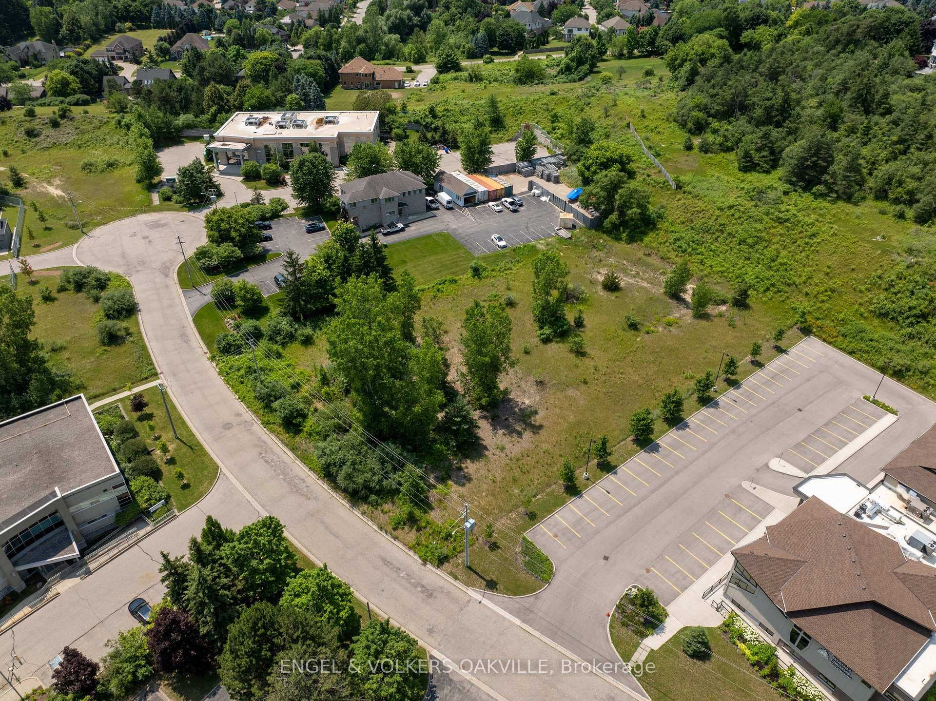 18 Executive Place, Kitchener