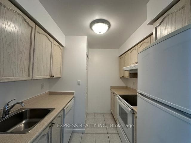 1 Pemberton Avenue Unit 1909, Willowdale / Newtonbrook, ON M2M 4L9 - Photo 1
