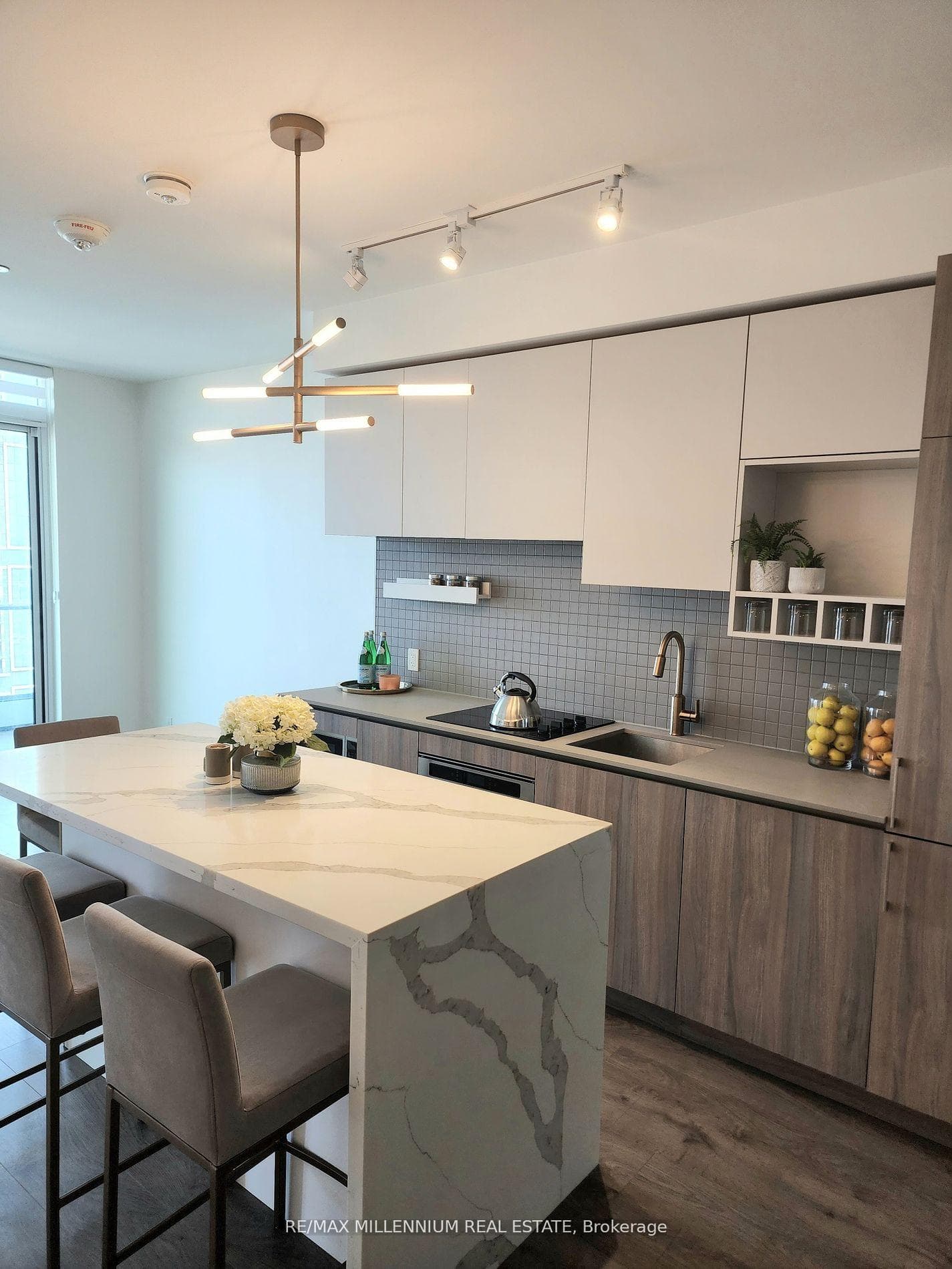 950 PORTAGE Parkway Unit 3503, Vaughan