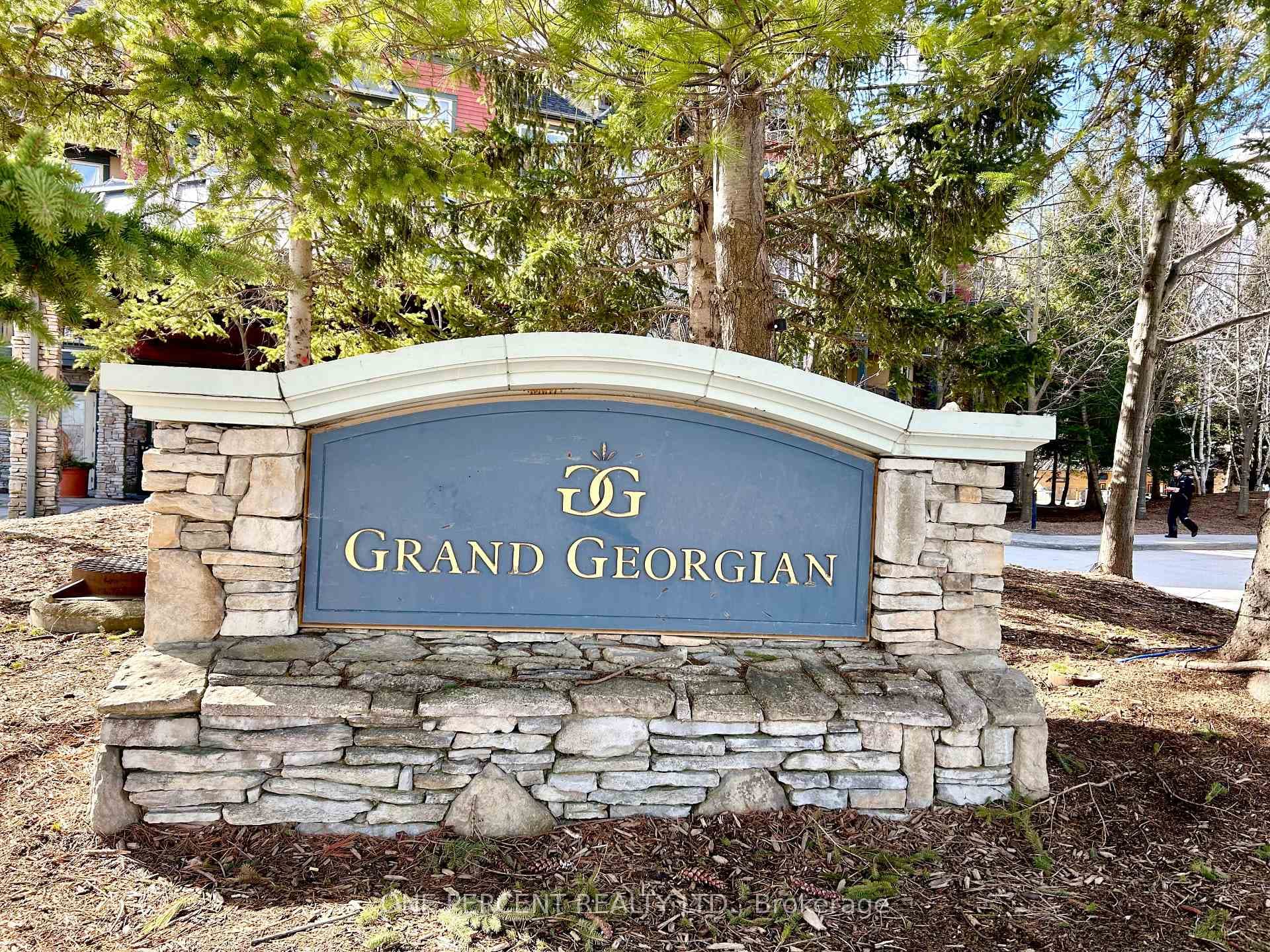156 Jozo Weider Boulevard Unit 211, Blue Mountains