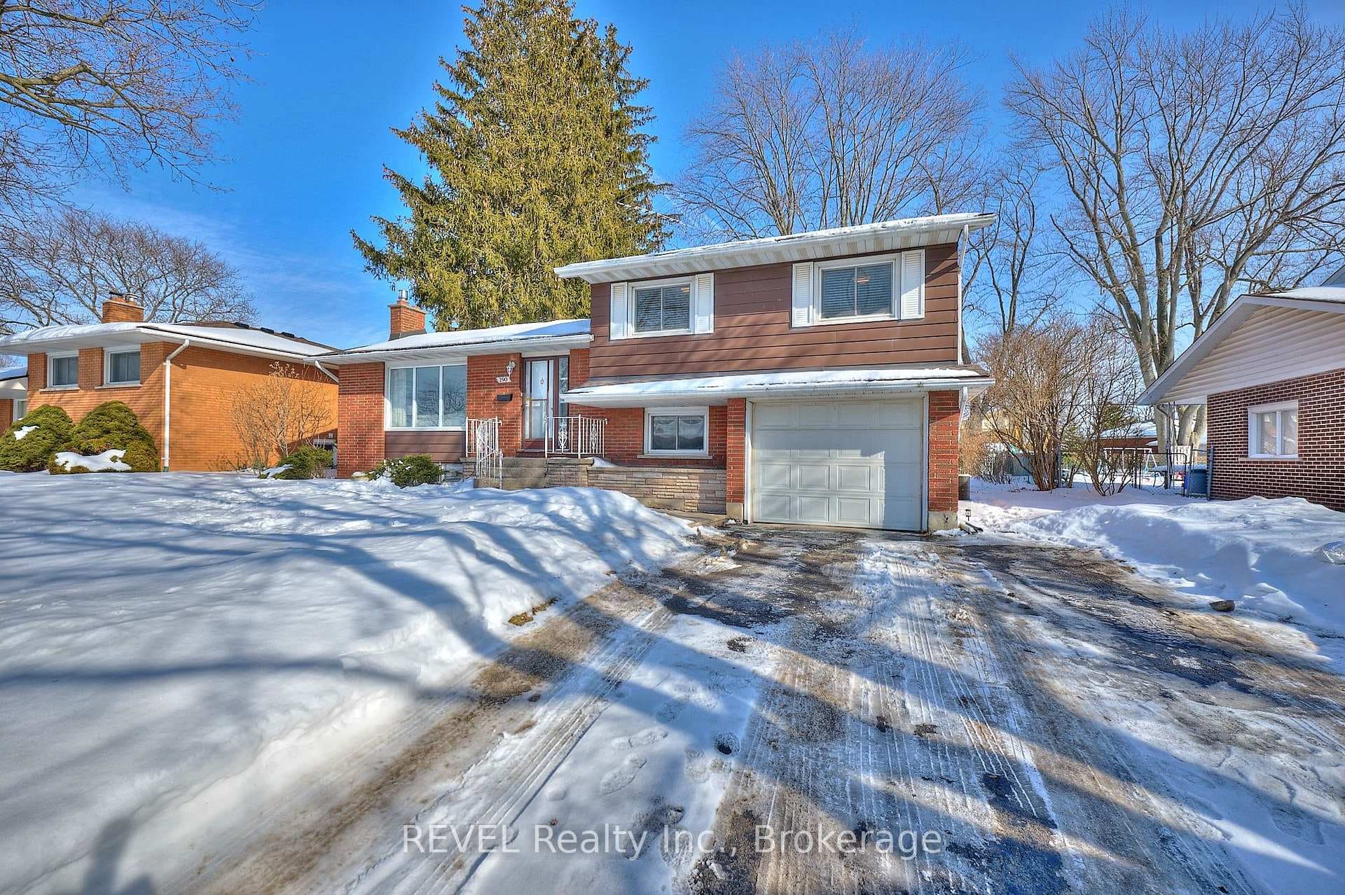 190 Willson Road, Welland, ON L3C 2T6 - Photo 1