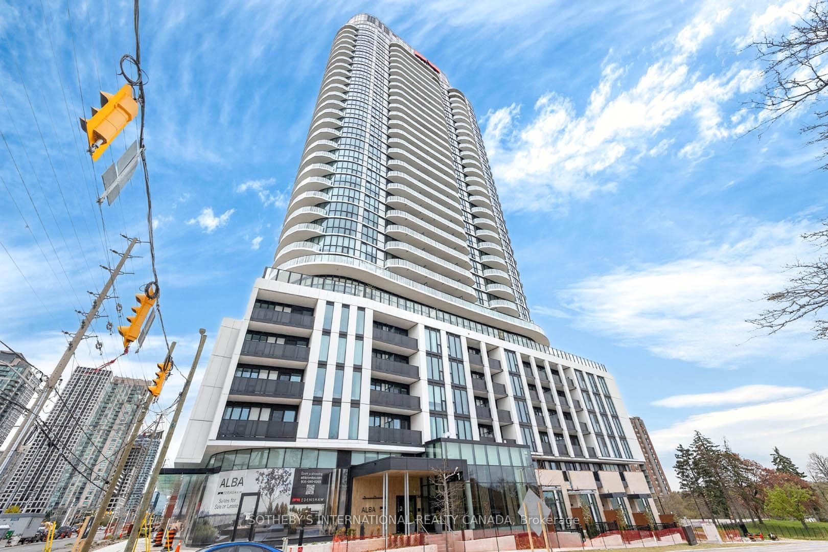 1 Fairview Road Unit 1303, Mississauga, ON L5A 0B4 - Photo 1