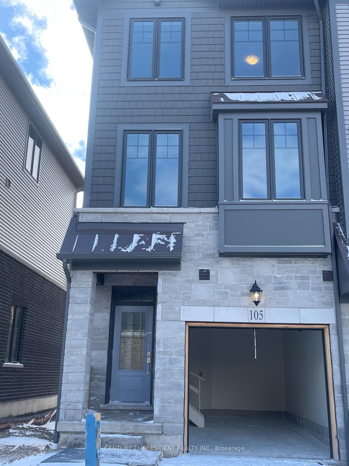 10 Birmingham Drive Unit 105, Cambridge, ON N1R 0C6 - Photo 1