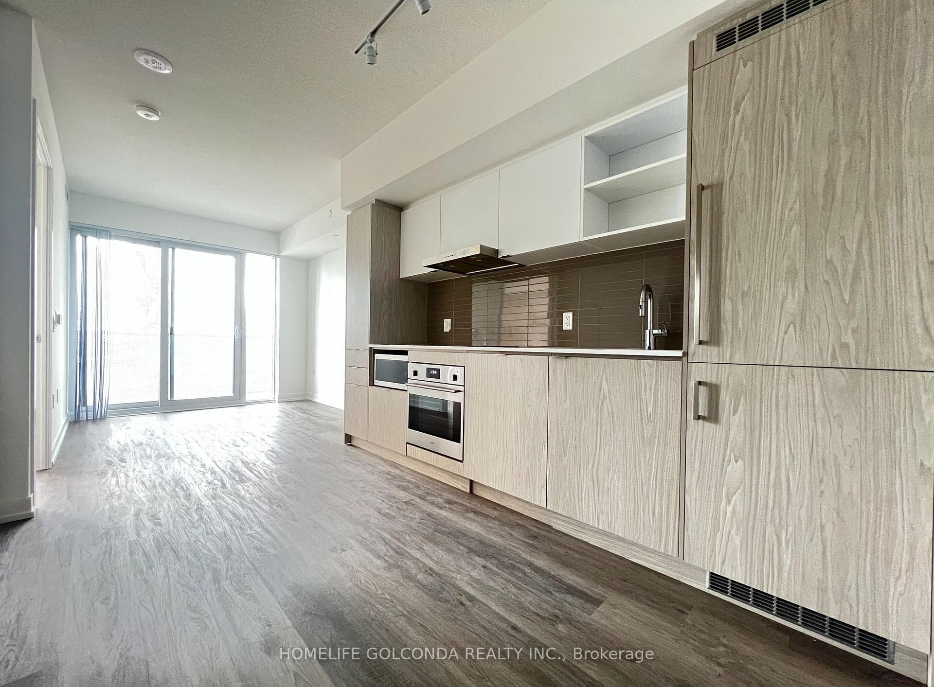 55 Cooper Street Unit 1815, Regent Park / Cabbagetown / St. James Town, ON M5E 0G1 - Photo 1