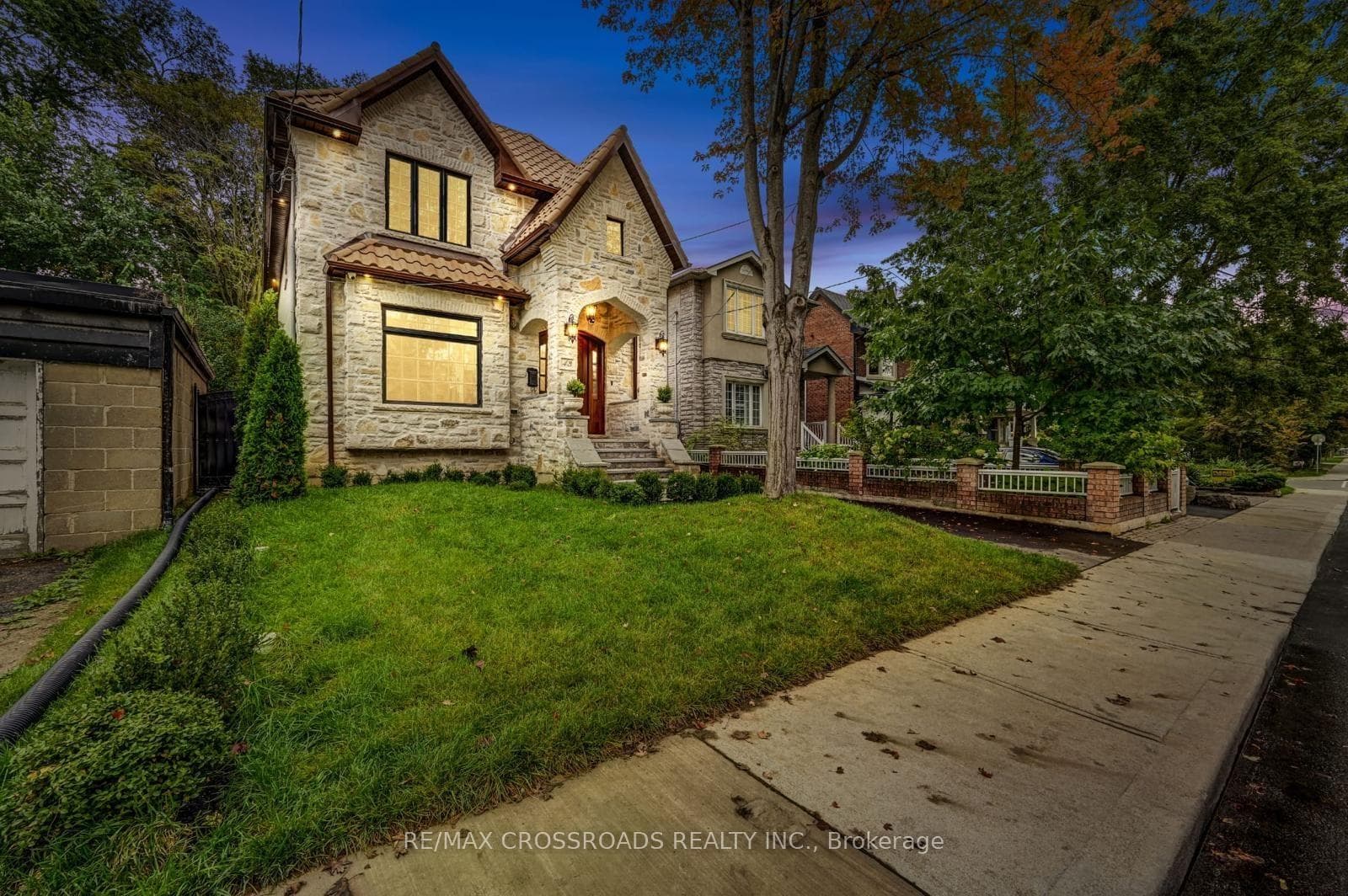 43 Pine Street, York / Weston, ON M9N 2Z4 - Photo 1