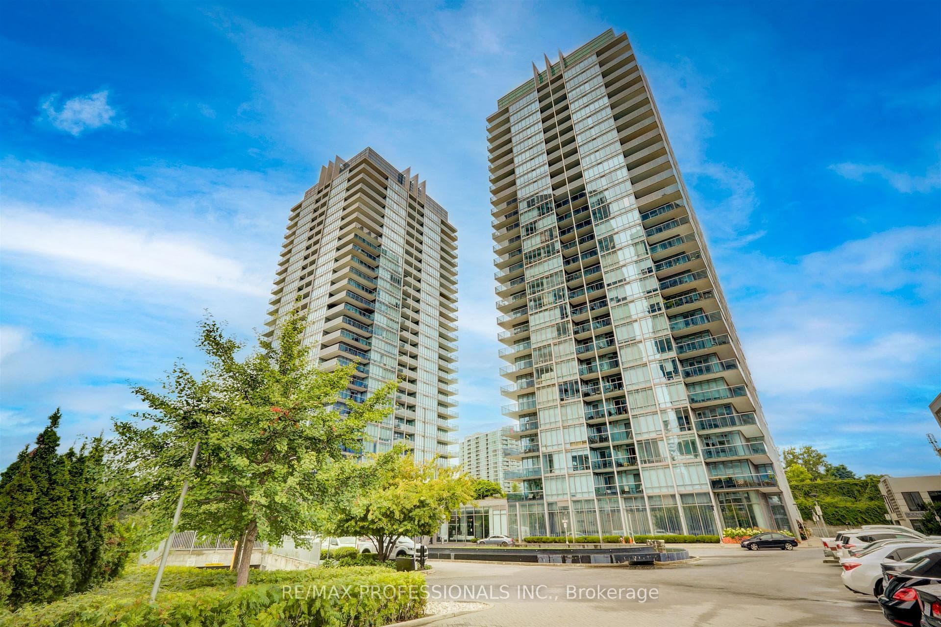 90 Park Lawn Road Unit 1511, Liberty Village / Parkdale / South Parkdale, ON M8Y 0B6 - Photo 1