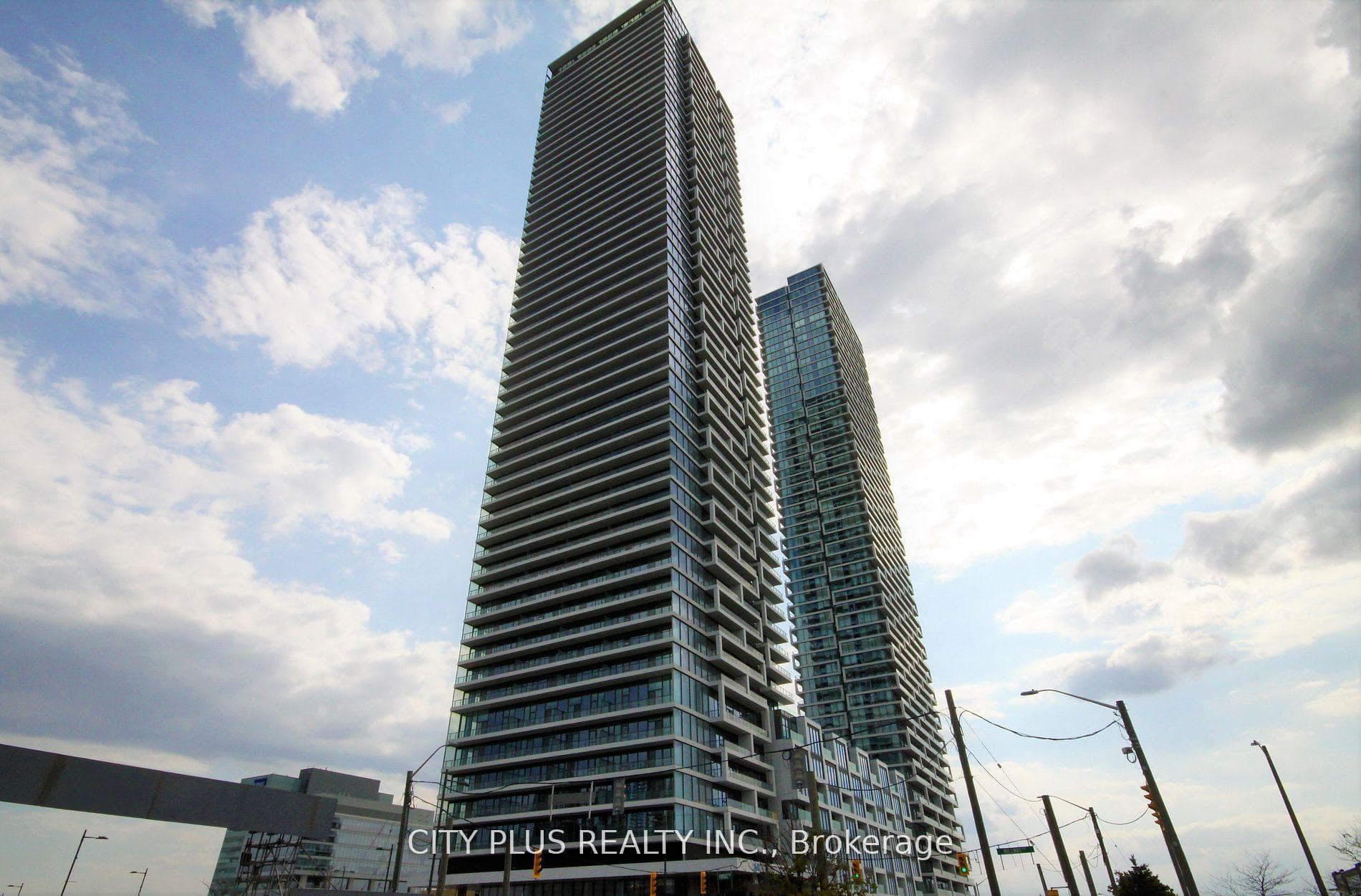 950 Portage Parkway Unit 1011, Vaughan