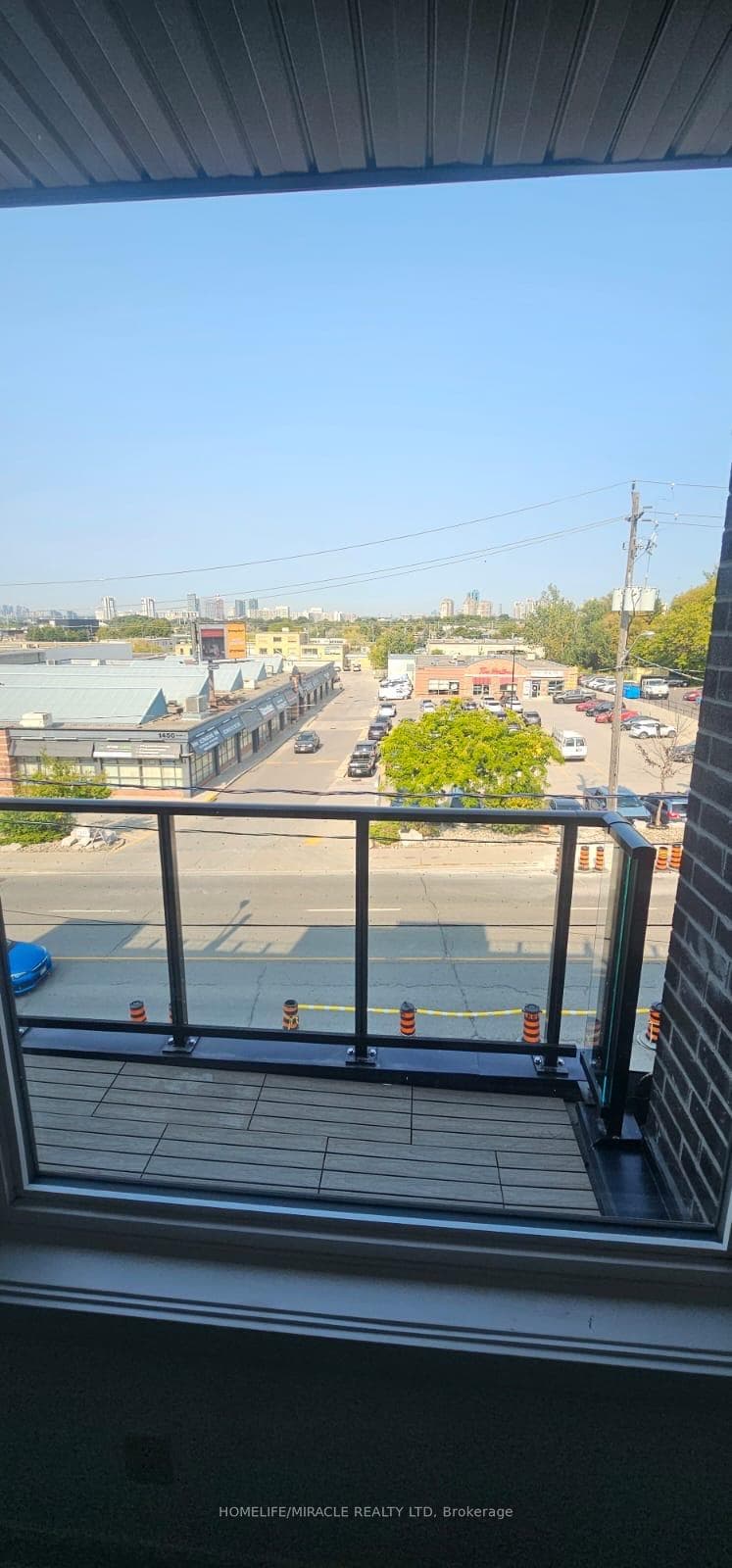 1491 O'Connor Drive Unit 2, Danforth / East York, ON M4B 0A7 - Photo 1