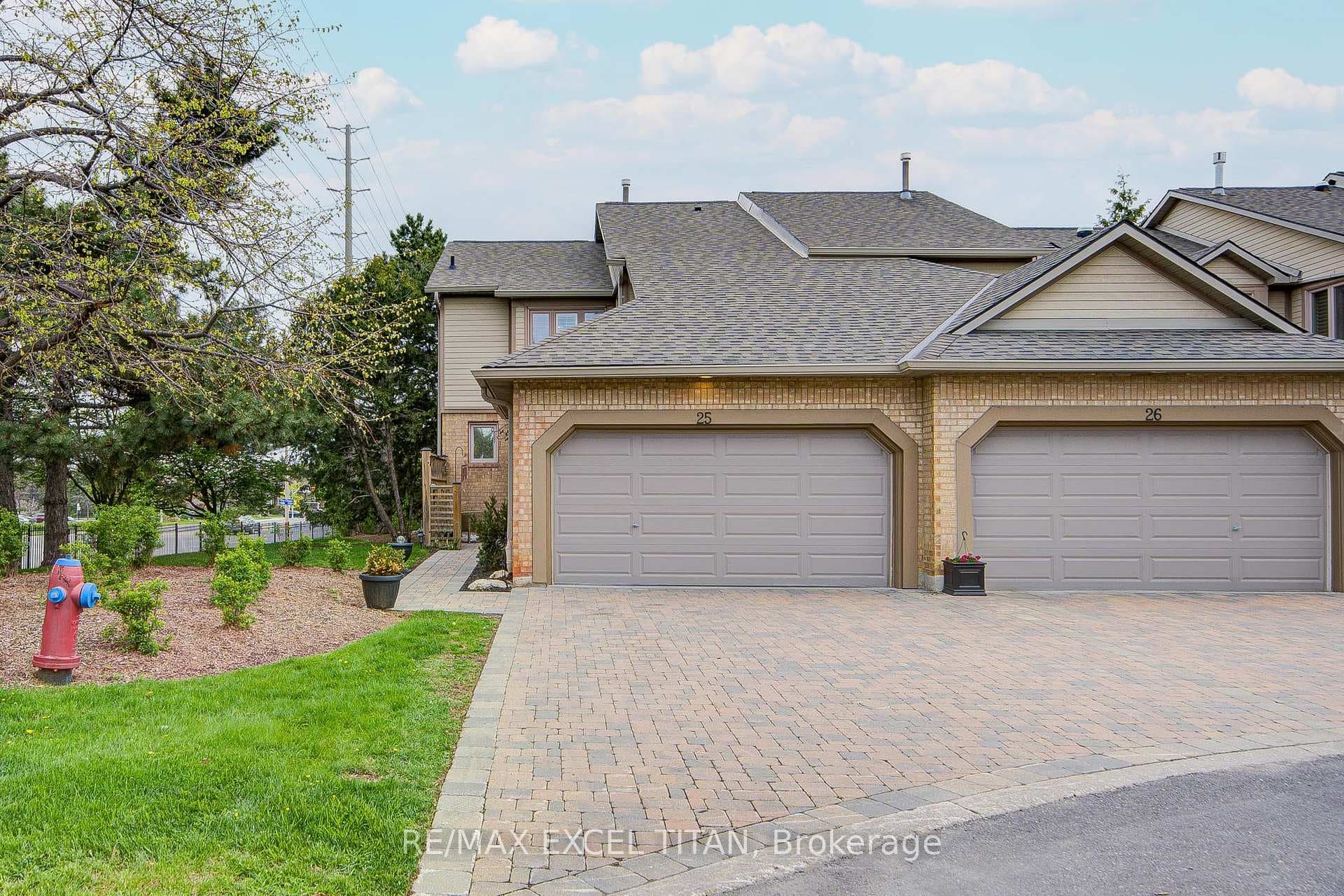 1725 The Chase Unit 25, Mississauga, ON L5M 4N3 - Photo 1