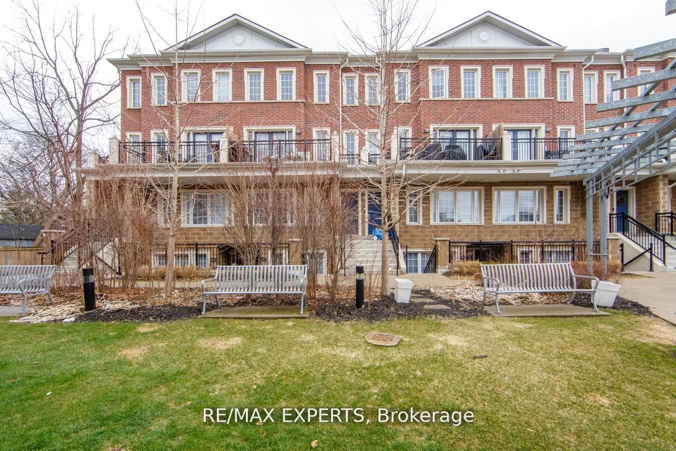26 Bruce Street Unit C03, Vaughan