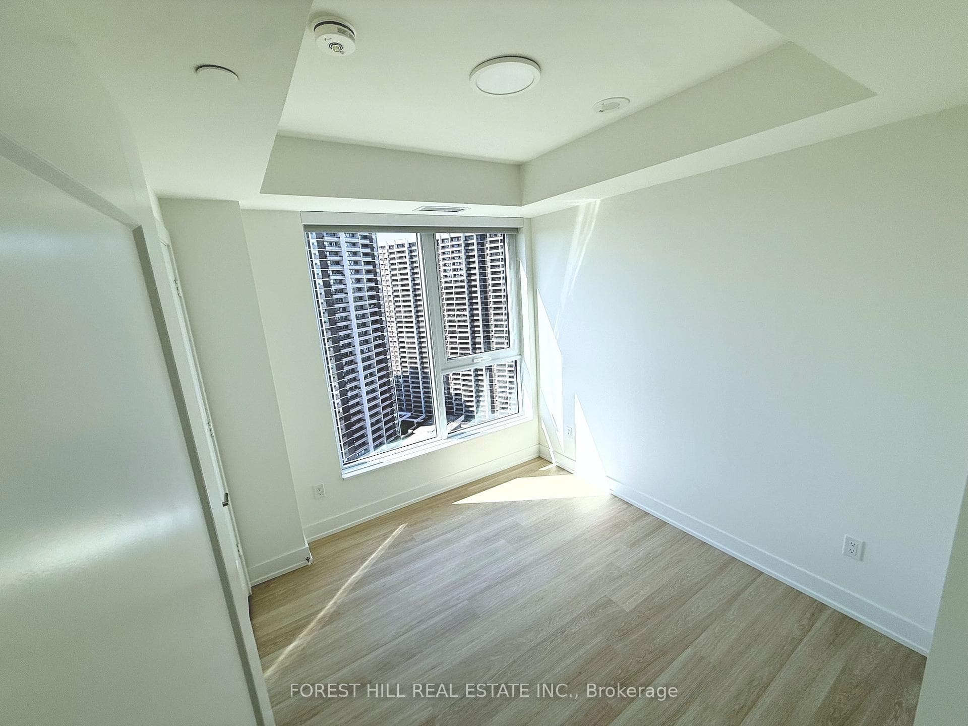 60 Central Park RoadWay N/A Unit 2504, Etobicoke (Islington / Rexdale), ON M9A 0E6 - Photo 1