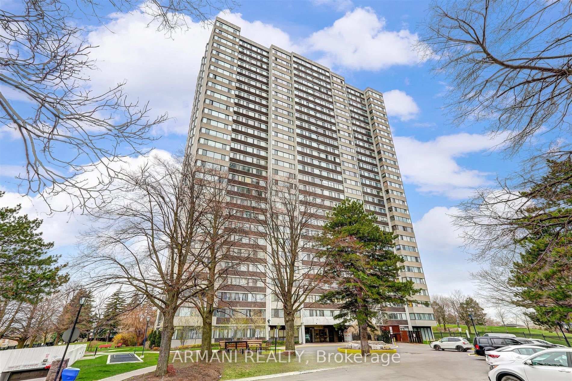 Welcome to 80 Antibes Dr!