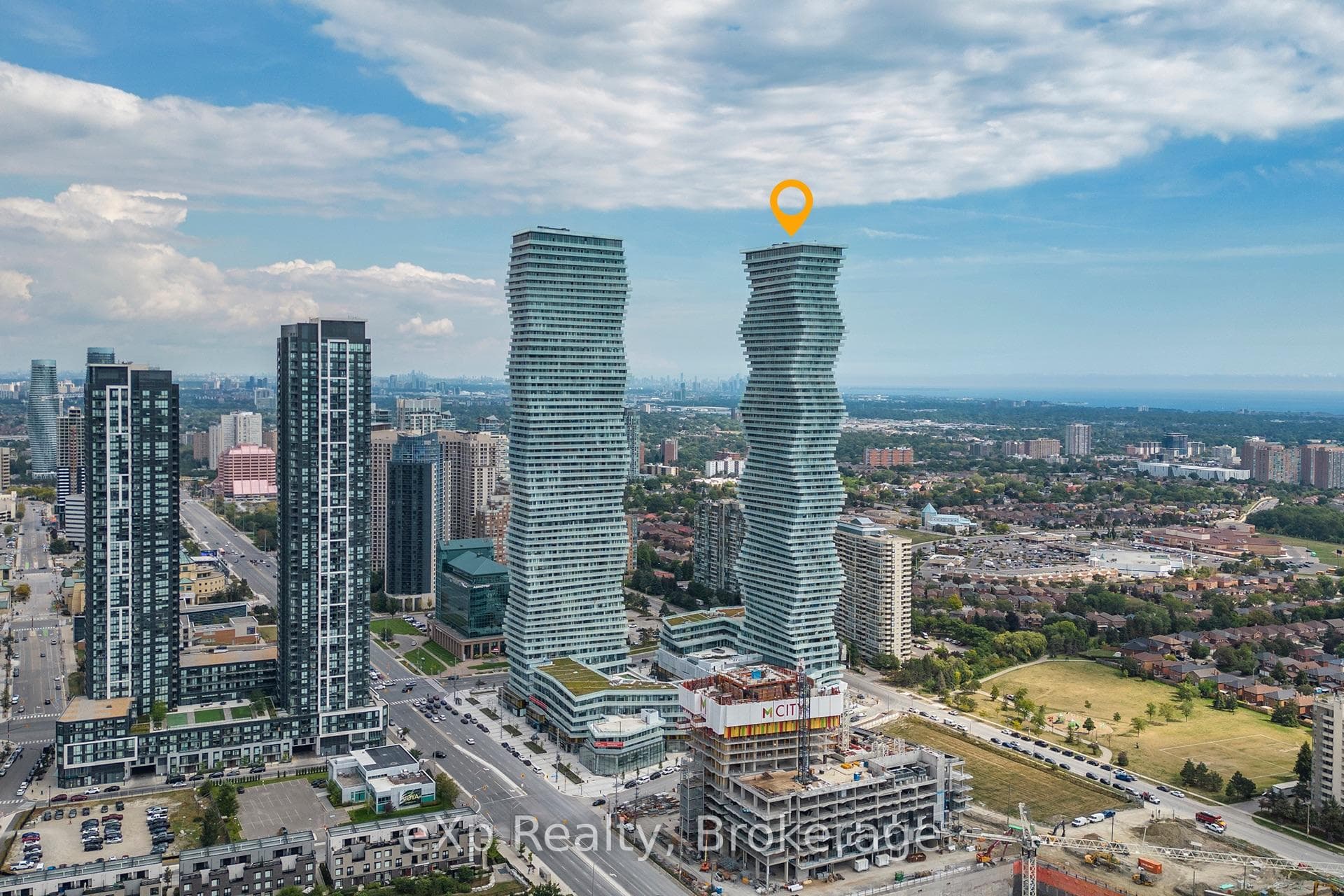 3883 QUARTZ Road Unit 3912, Mississauga, ON L5B 0M4 - Photo 1